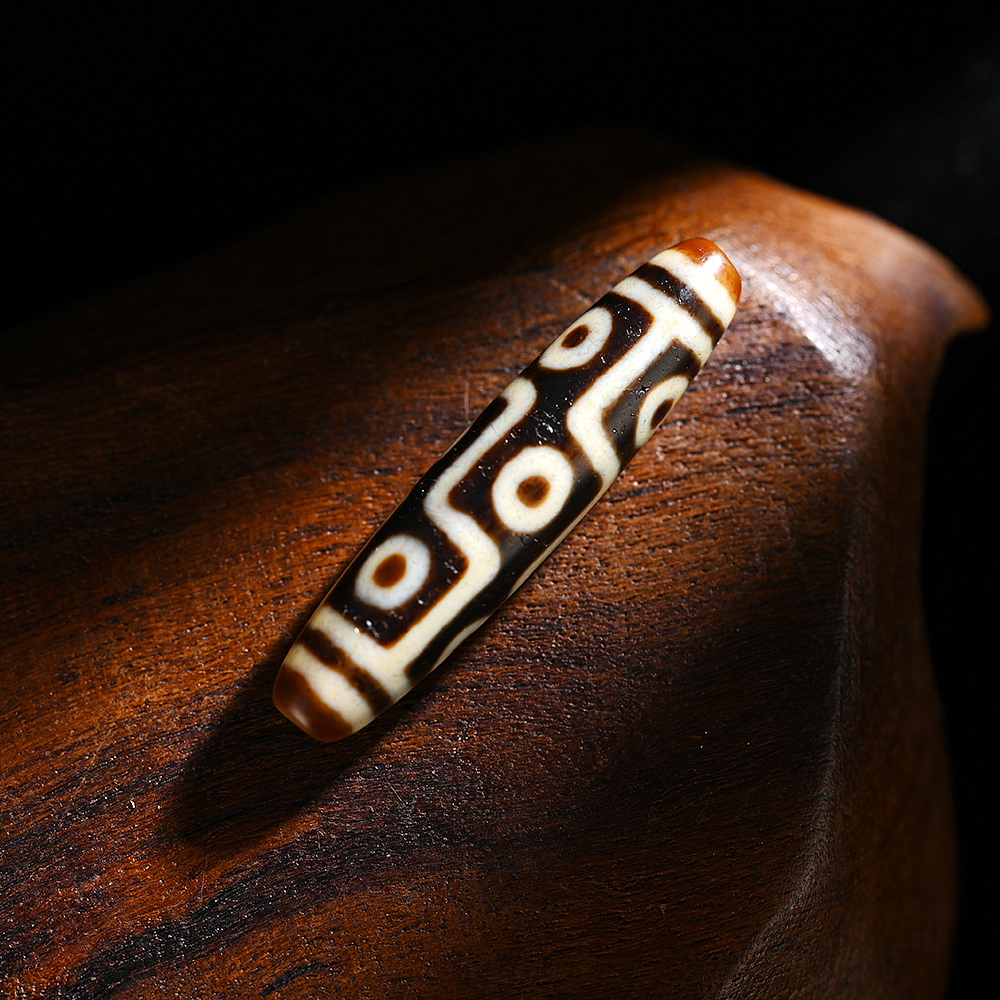 天珠文玩类场景图拍摄