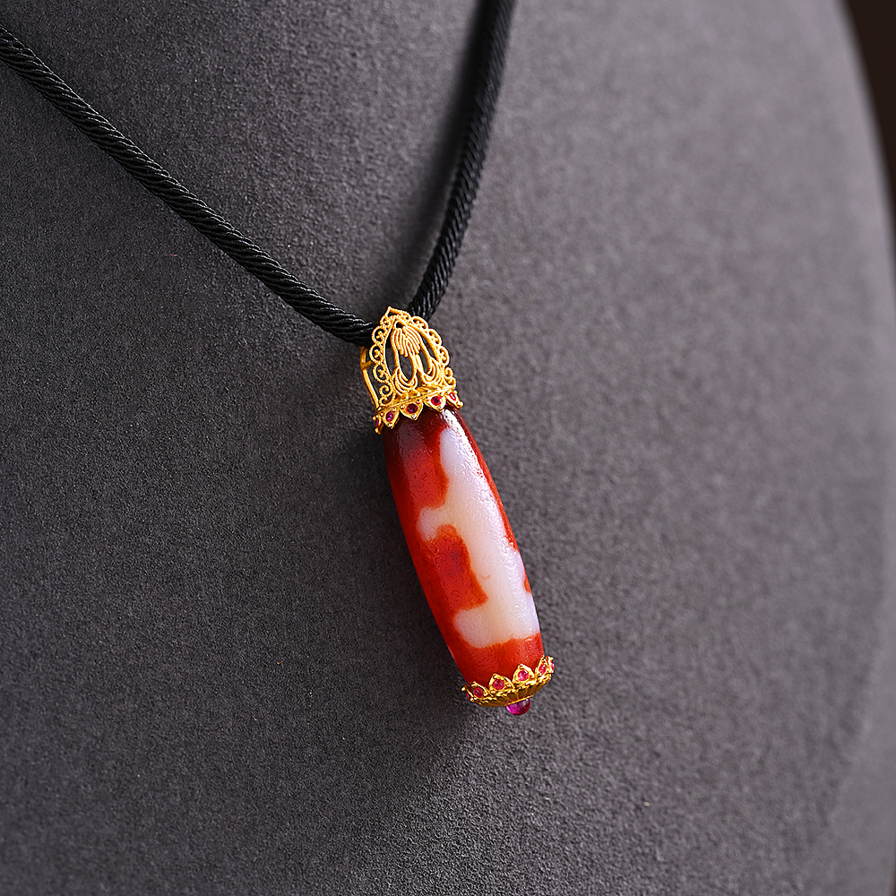 天珠文玩类场景图拍摄