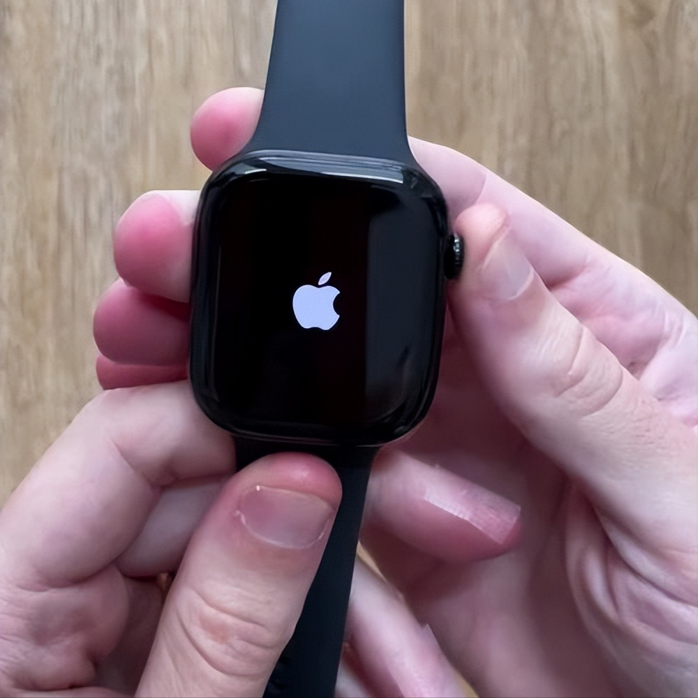 科技达人都在推！这几款热门爆款智能手表让你瞬间爱上腕间新宠！