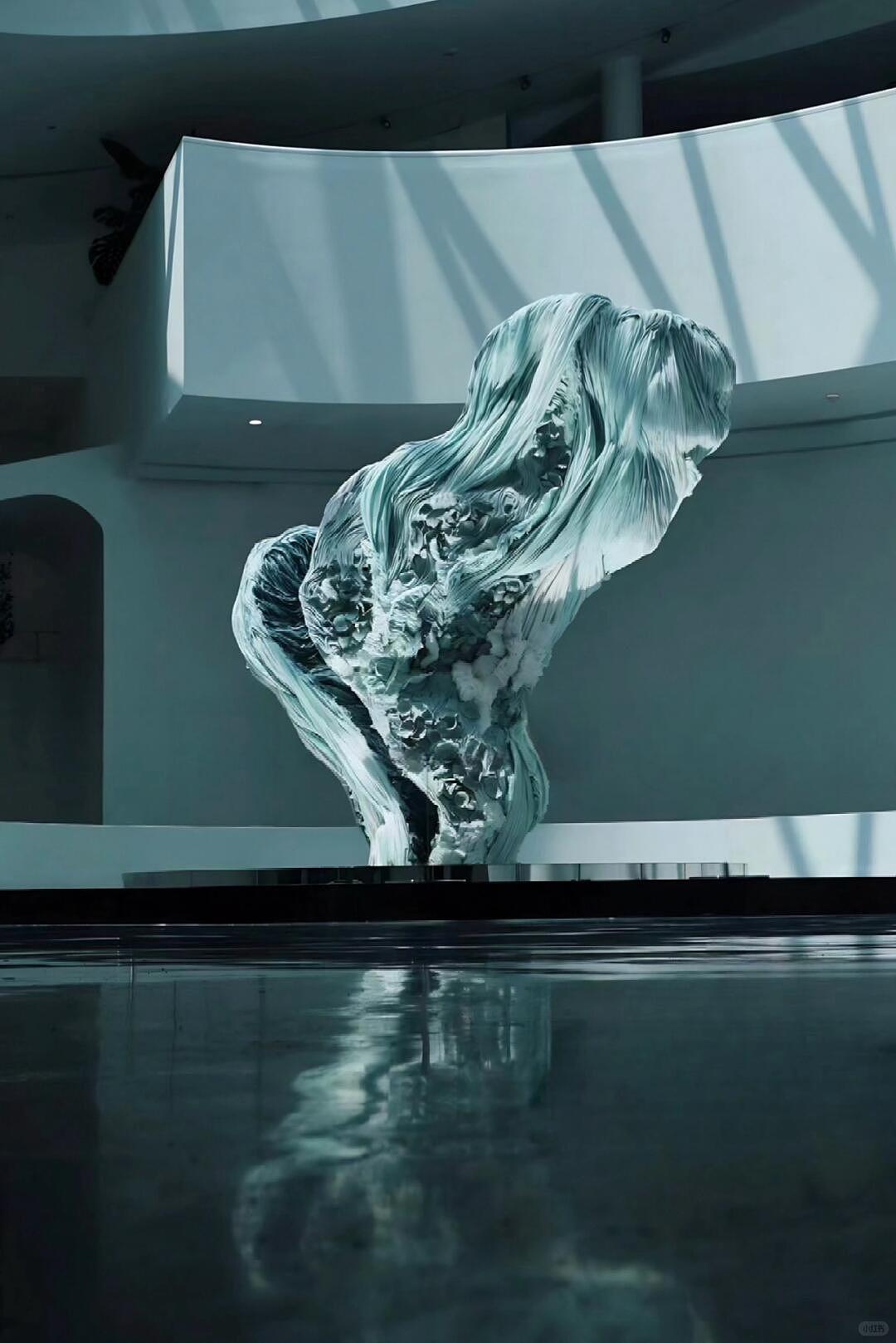 用千片碎汝瓷，刻画唯美宋代美学 | 装置艺术（图ZMzkxODgxMjE2） - 工艺品设计 - 站酷设计师迷路桃装置艺术原创素材 - 站酷ZCOOL