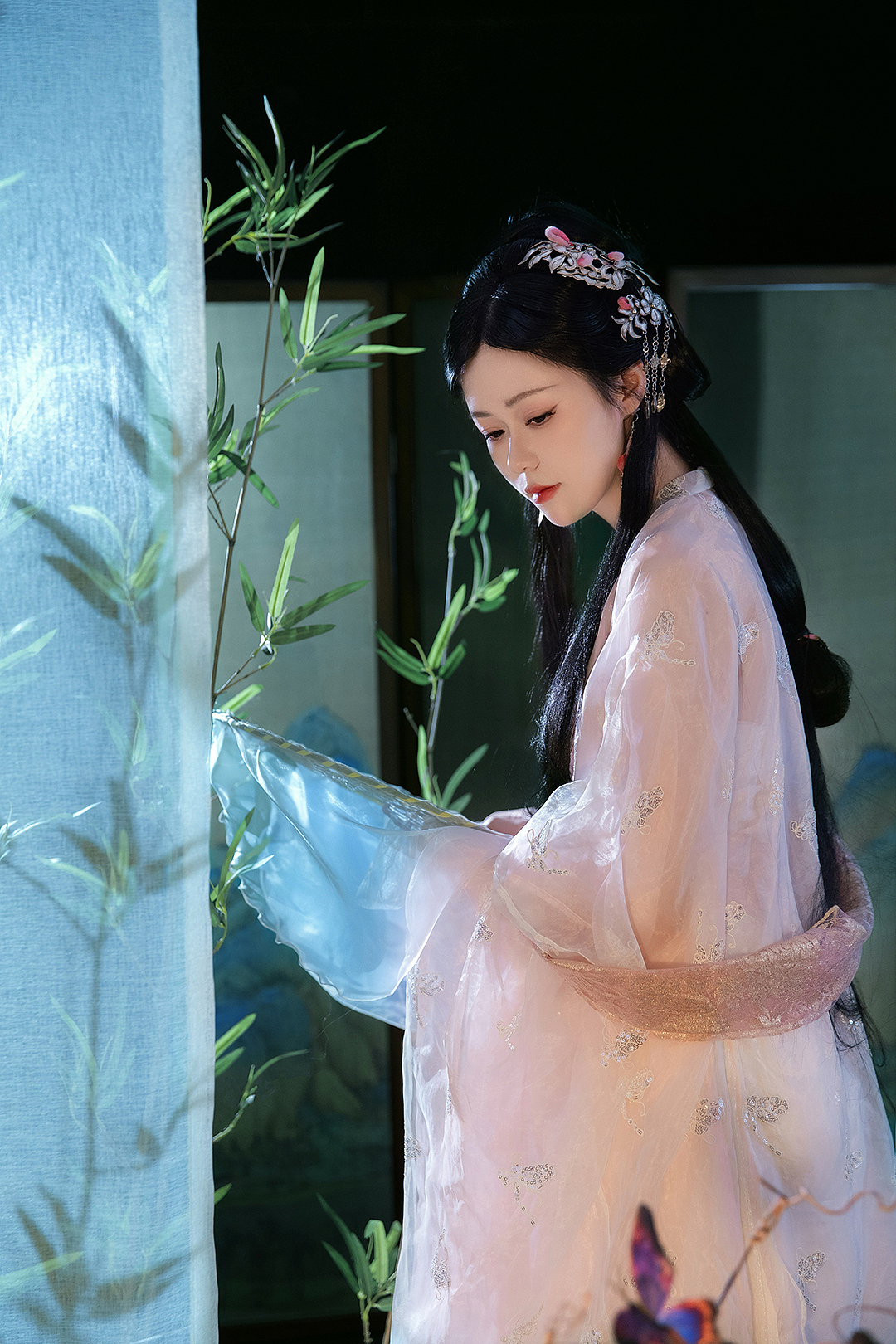 红尘是未写完的偈语