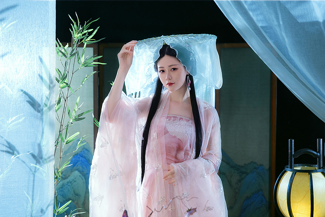 红尘是未写完的偈语