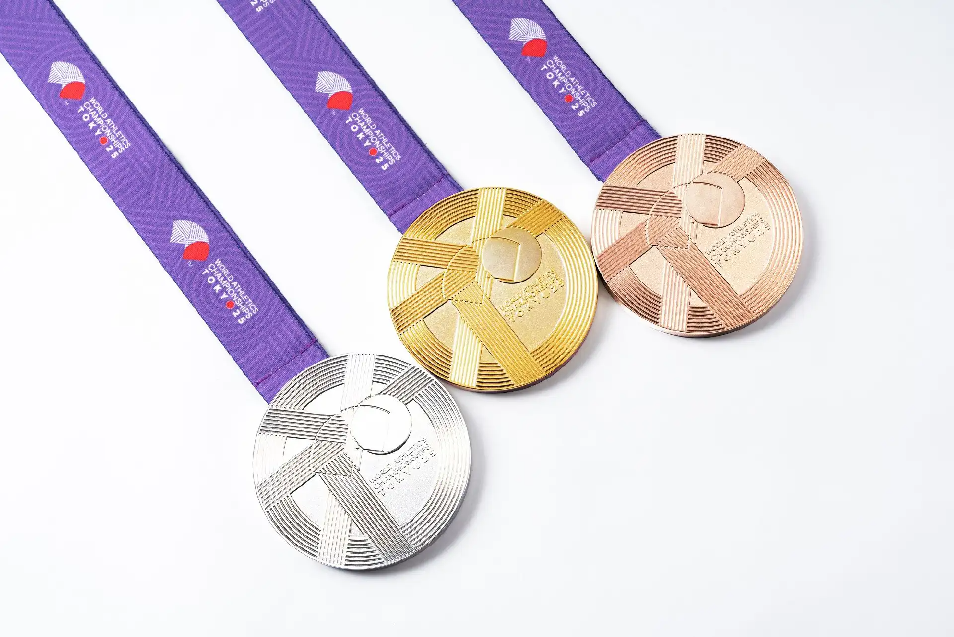 WCHTokyo25奖牌公布/HotToys首家COSBI实体专卖店开业/V&A 博物馆《设计与残疾》开幕