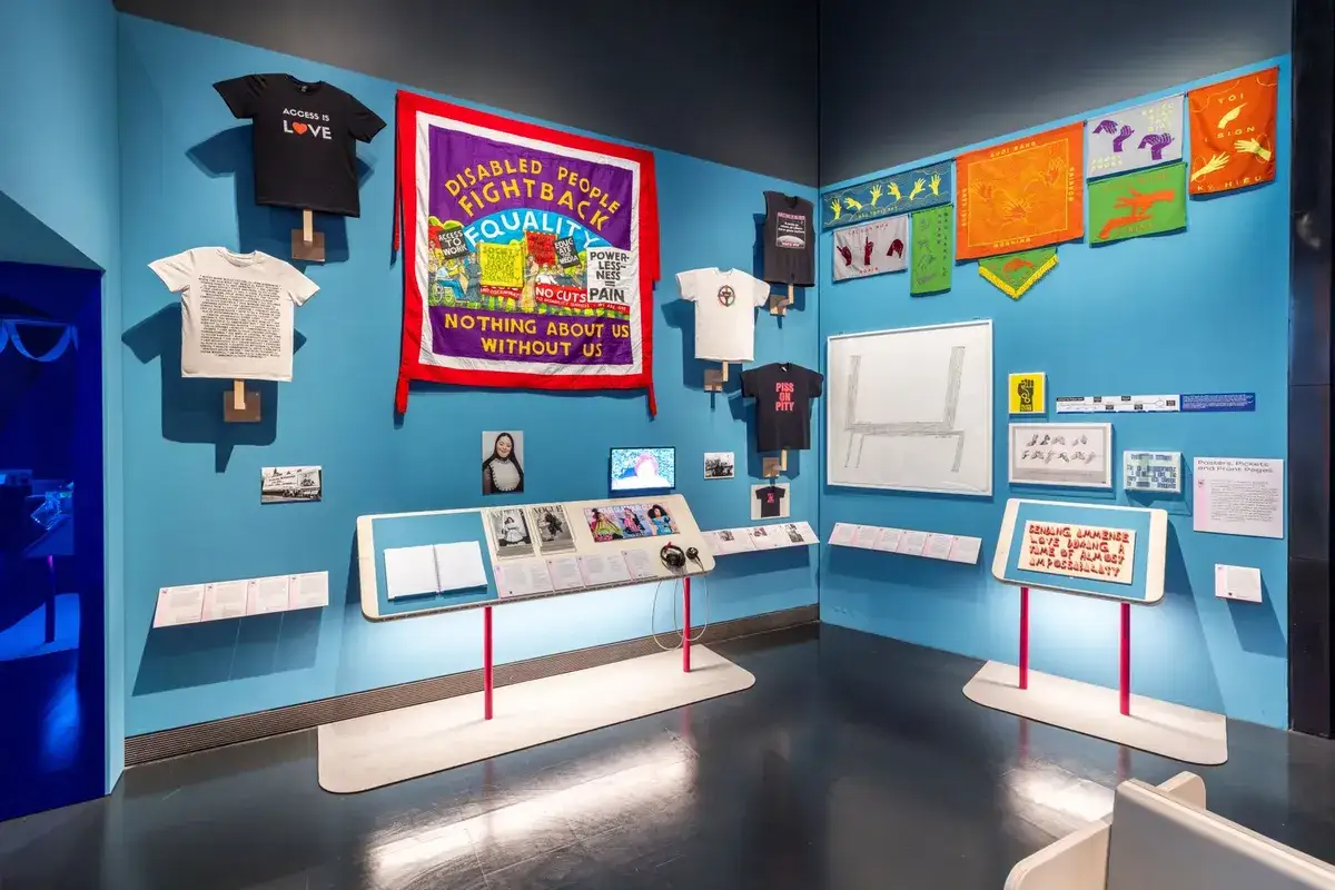 WCHTokyo25奖牌公布/HotToys首家COSBI实体专卖店开业/V&A 博物馆《设计与残疾》开幕