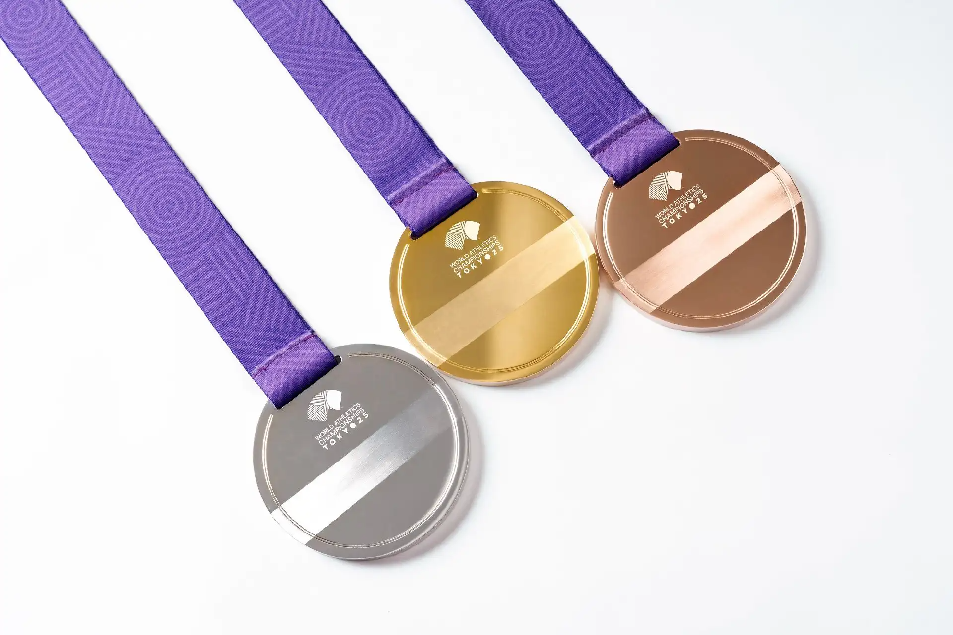 WCHTokyo25奖牌公布/HotToys首家COSBI实体专卖店开业/V&A 博物馆《设计与残疾》开幕