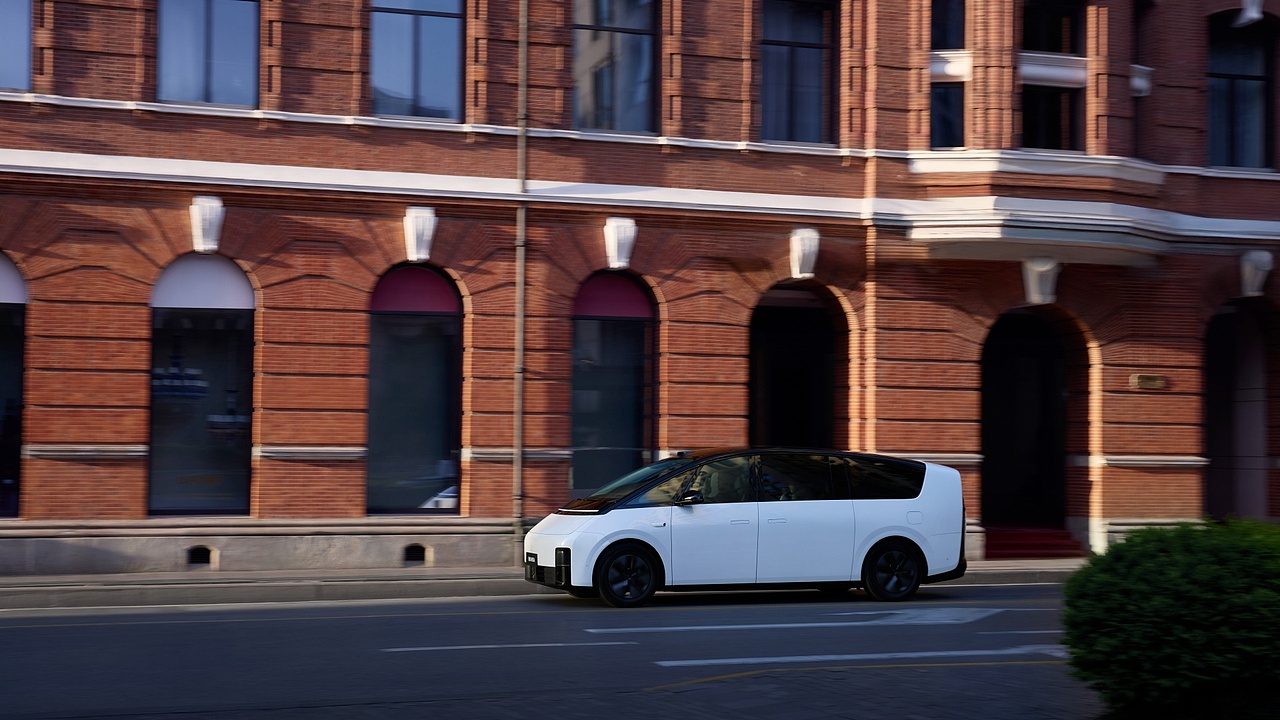 理想汽车，有理想，有未来（图ZMzkxOTU3NzYw） - 海报 - 站酷设计师左右互联原创素材 - 站酷ZCOOL