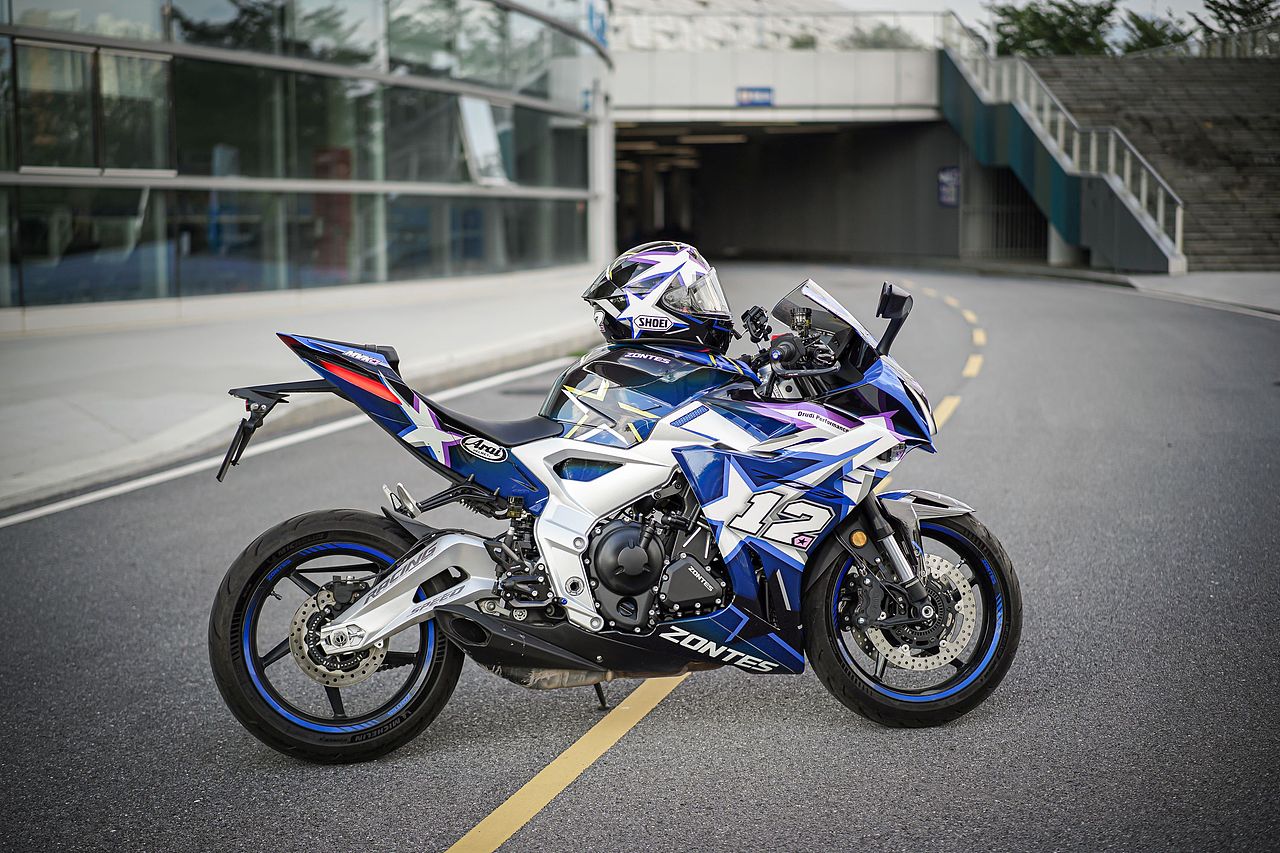 升仕703RR-Arai-RX7X明日之星GP4