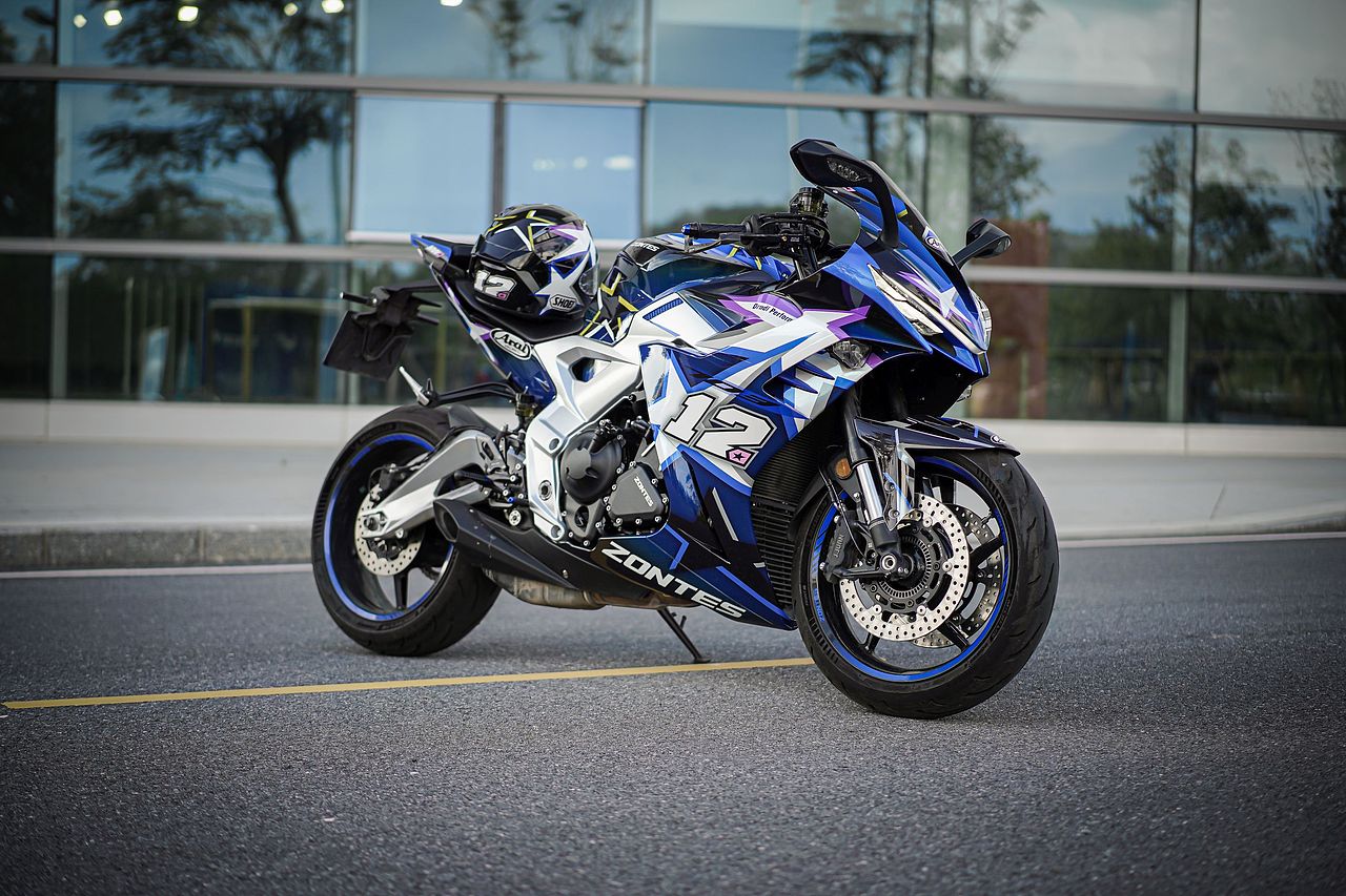 升仕703RR-Arai-RX7X明日之星GP4