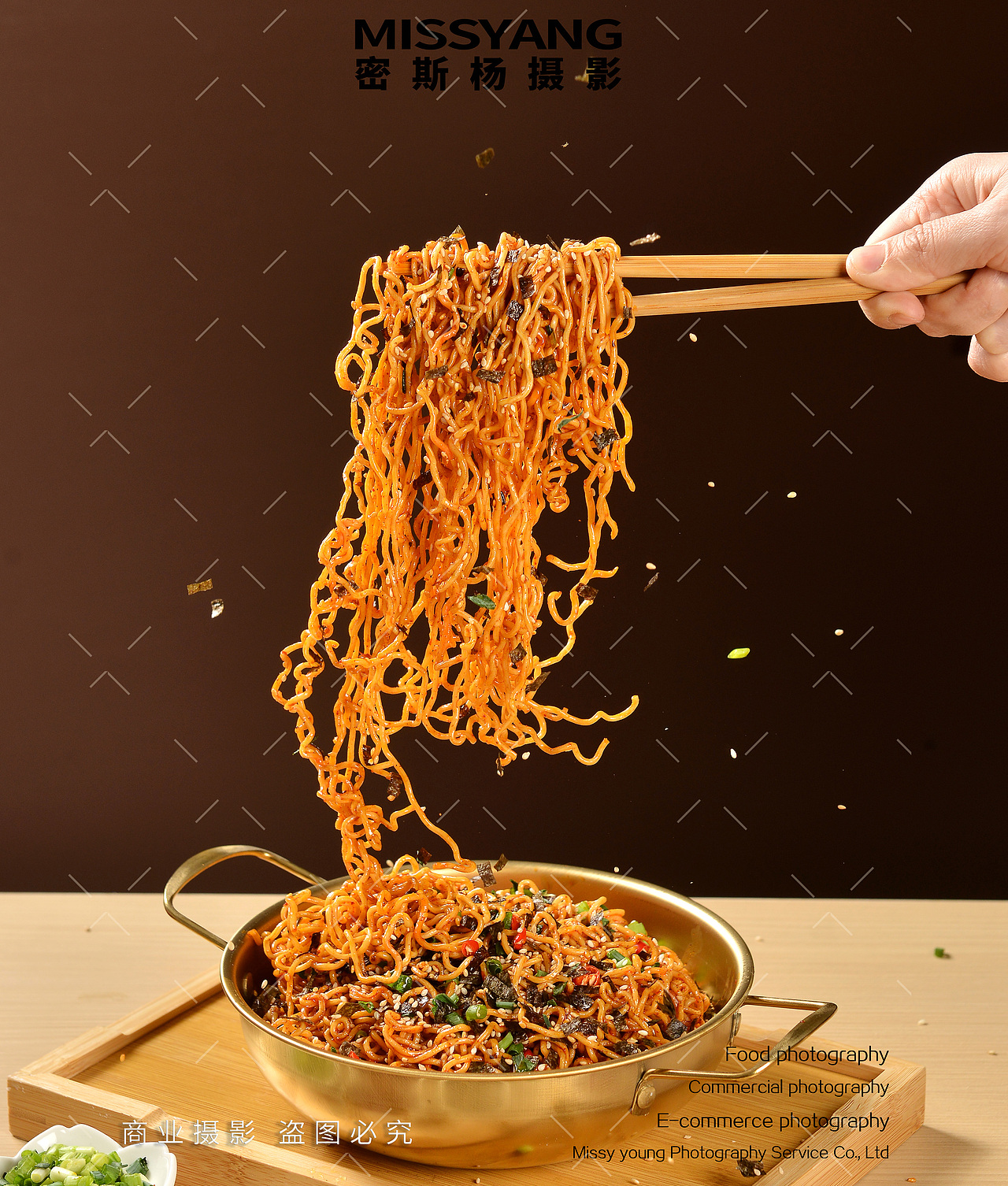 火鸡拌面小龙虾拍摄|电商产品美食摄影|×郑州密斯杨（图ZMzkxOTkzMTky） - 美食摄影 - 站酷设计师密斯杨摄影原创素材 - 站酷ZCOOL