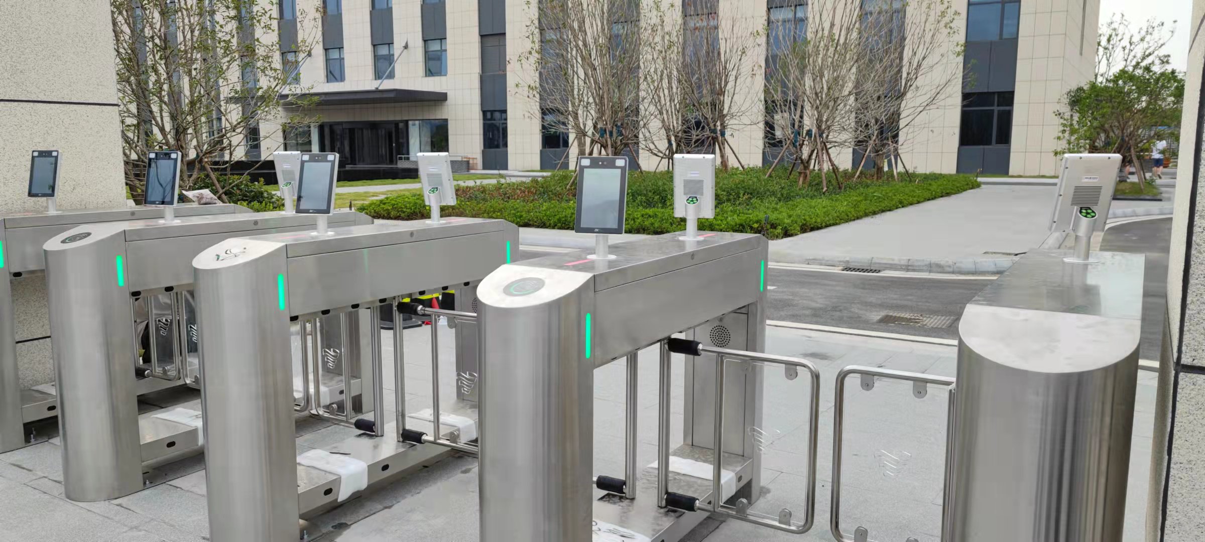 工厂出入口人脸识别闸机功能特点及配置方案​