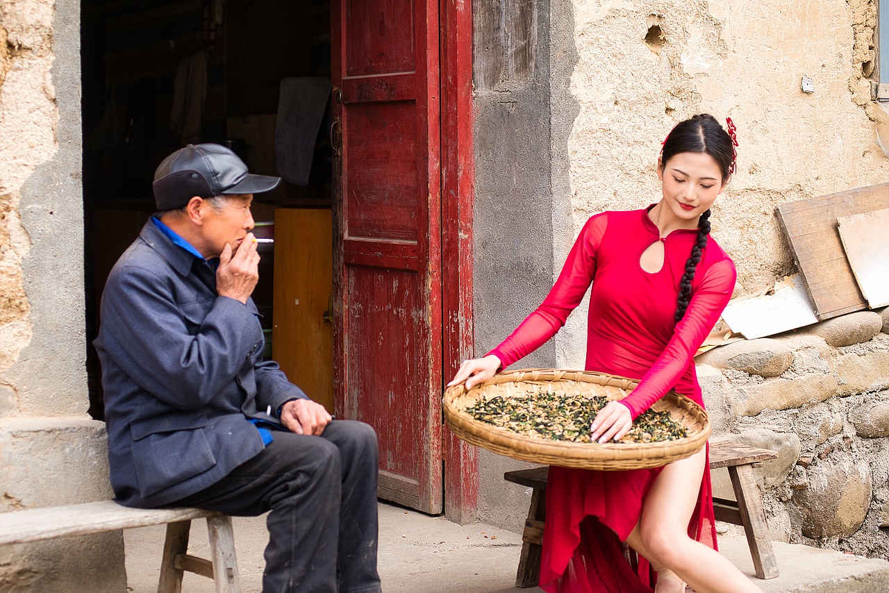 【紫阳茶旅研学】黑色拉丁与农家采茶女