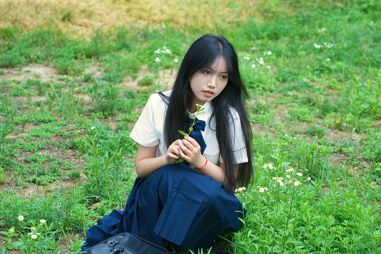 【公园JK】校园甜妹（图ZMzkyMDY0ODc2） - 人像摄影 - 站酷设计师爱西安的摄影师原创素材 - 站酷ZCOOL