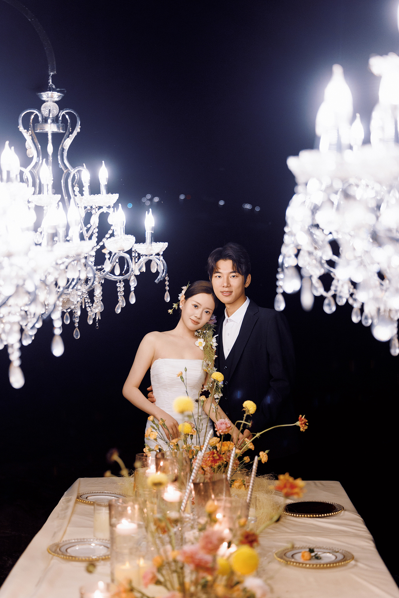 「 让海风作证,以浪花为戒,我们在黄昏里写下爱情 」