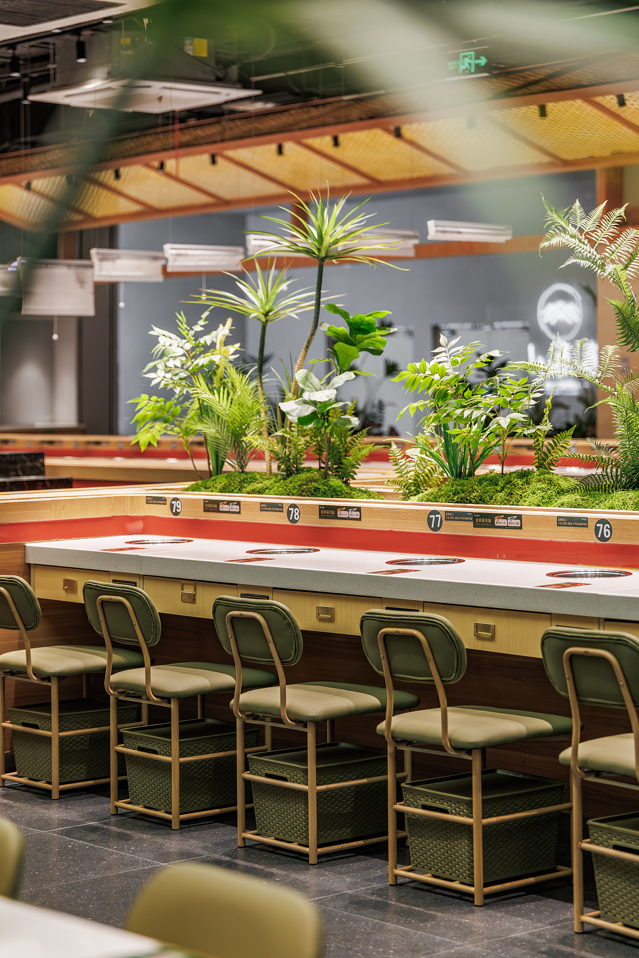 自然系·山野风!舂春山·山野自助小火锅餐厅设计