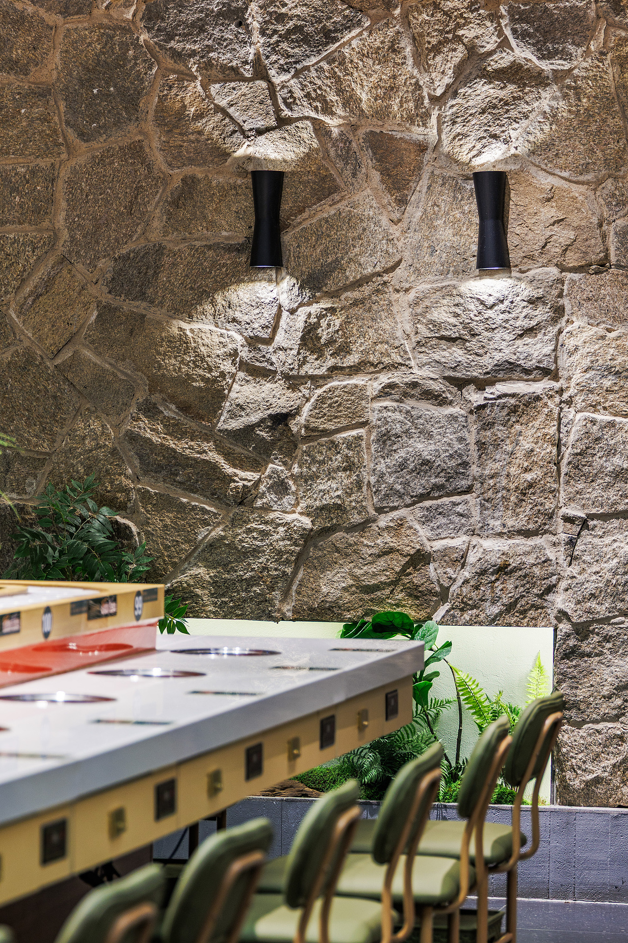 自然系·山野风!舂春山·山野自助小火锅餐厅设计