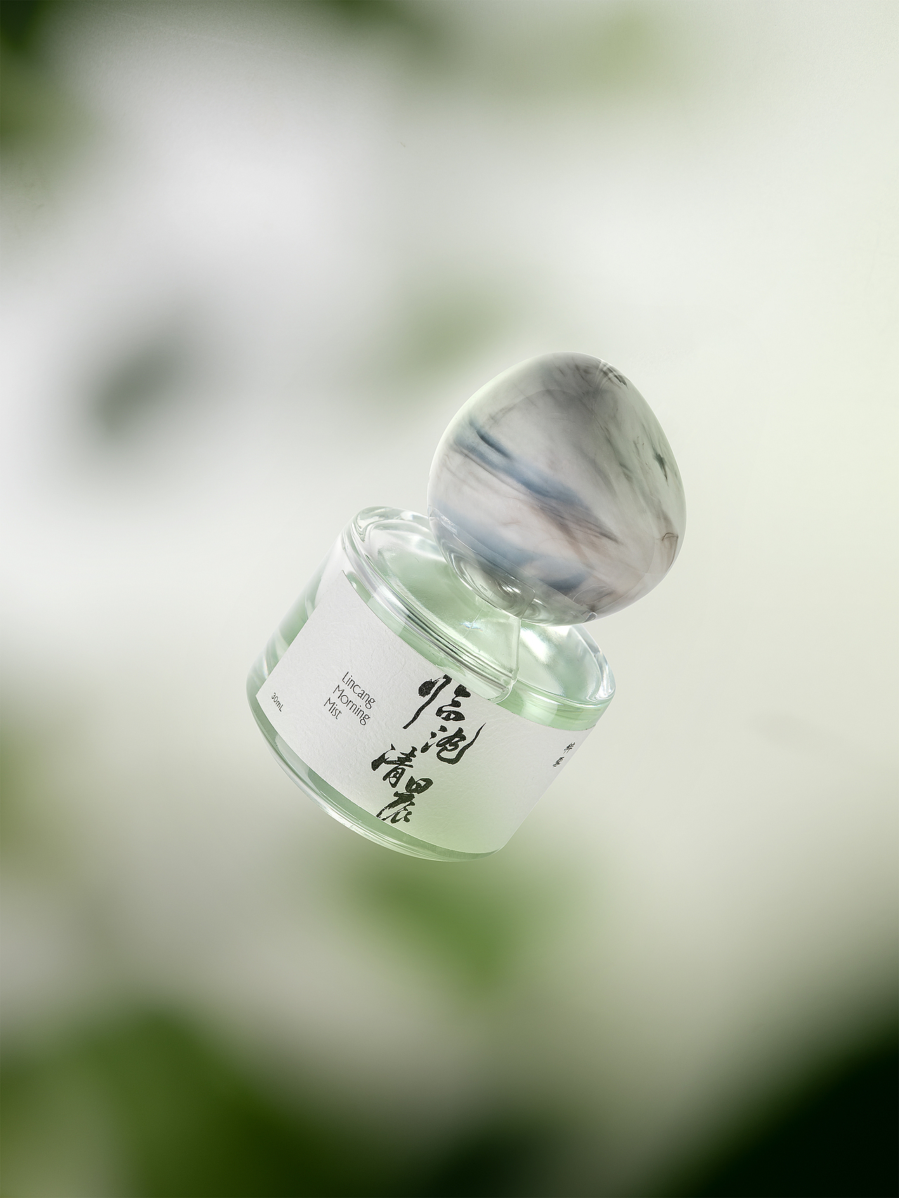 粹雲香水创作拍摄（图ZMzkyMDk3NjI0） - 产品摄影 - 站酷设计师JCK设影室原创素材 - 站酷ZCOOL