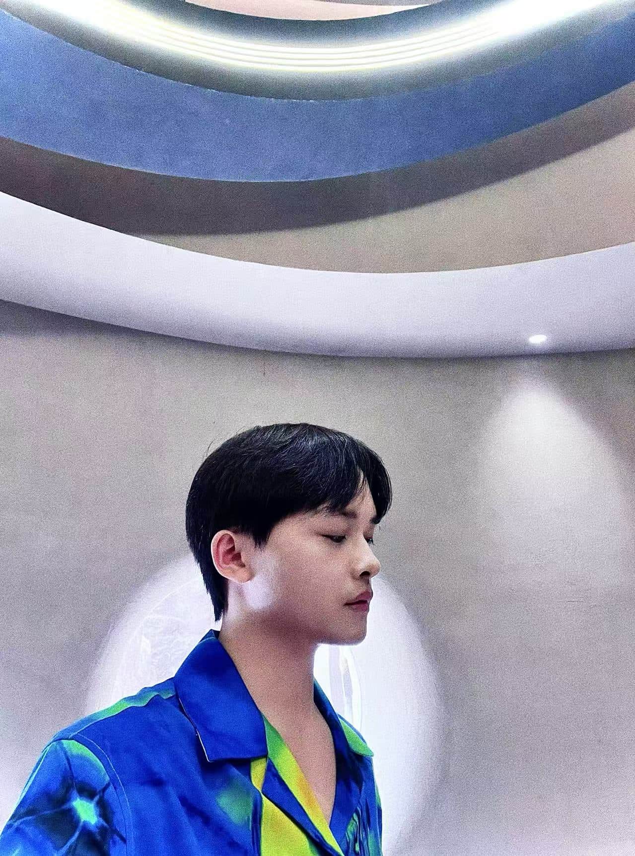 陽(yáng)y陽(yáng)的個(gè)人主頁(yè)（背景預(yù)覽） - 主頁(yè)背景設(shè)置 - 站酷設(shè)計(jì)師陽(yáng)y陽(yáng)原創(chuàng)素材 - 站酷ZCOOL