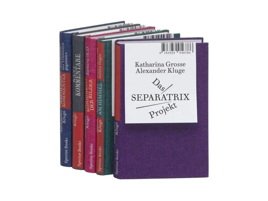 麦当劳联名陈奕迅/2025“德国最美的书”获奖公布/安藤忠雄为Cauny设计手表（图ZMTUxMjY3MzI=） - 资讯 - 站酷设计师站酷资讯原创素材 - 站酷ZCOOL