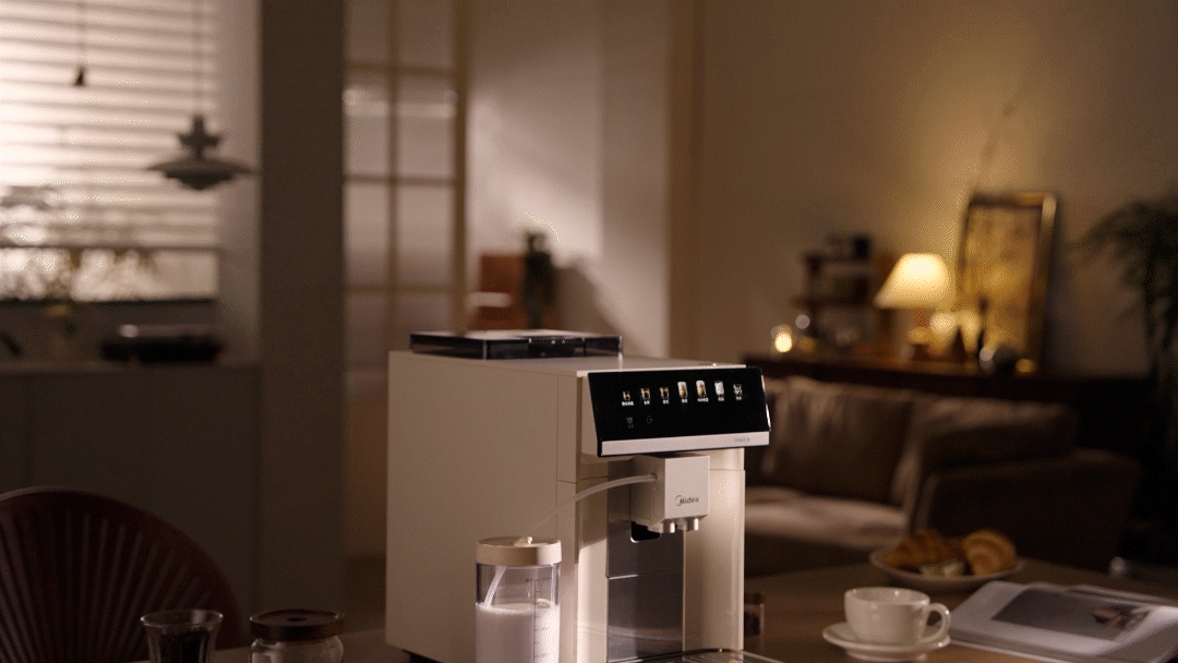 小学生x美的 鲜萃Pro全自动咖啡机产品广告案例分享