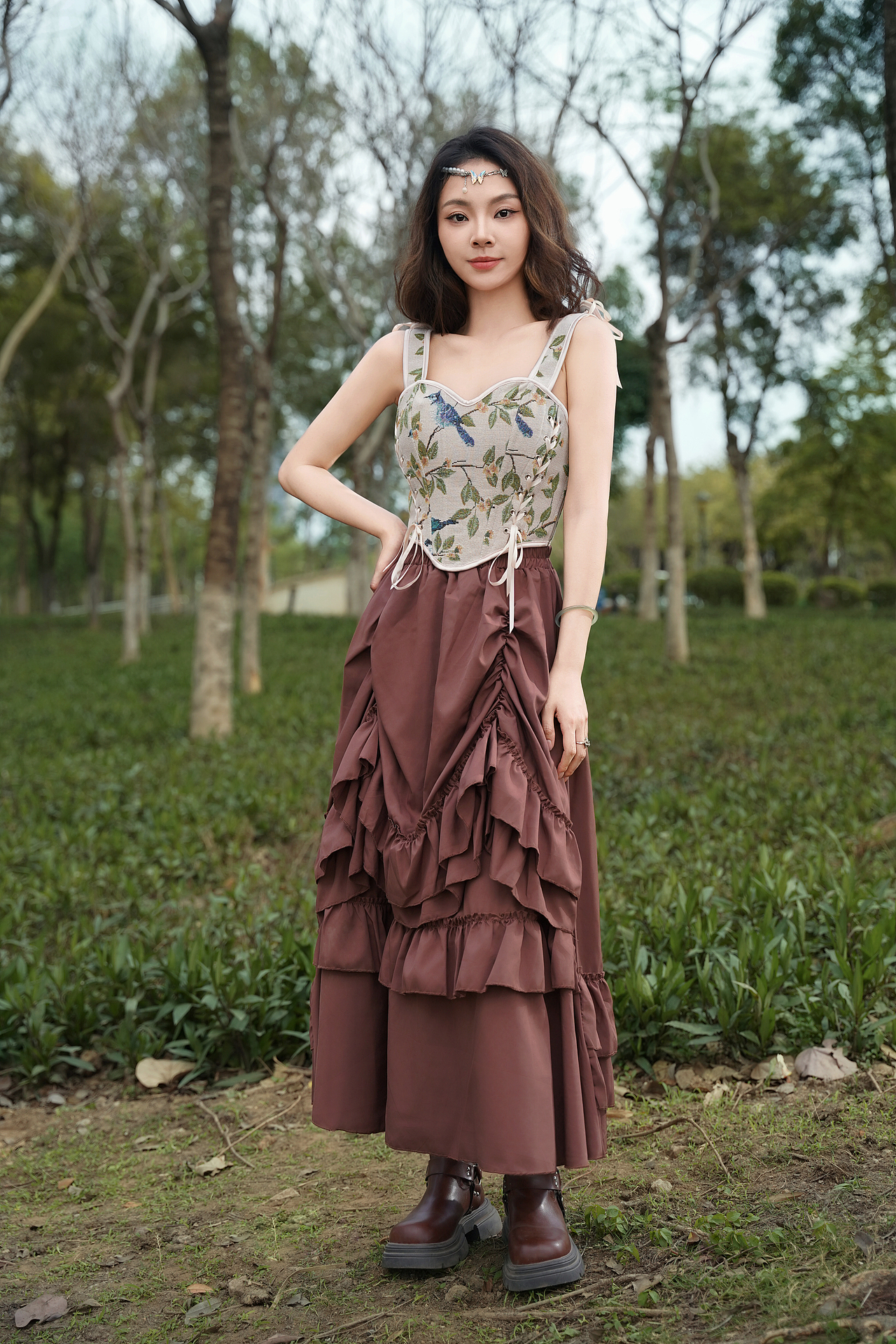 来自鱼骨束胸衣腰封的美