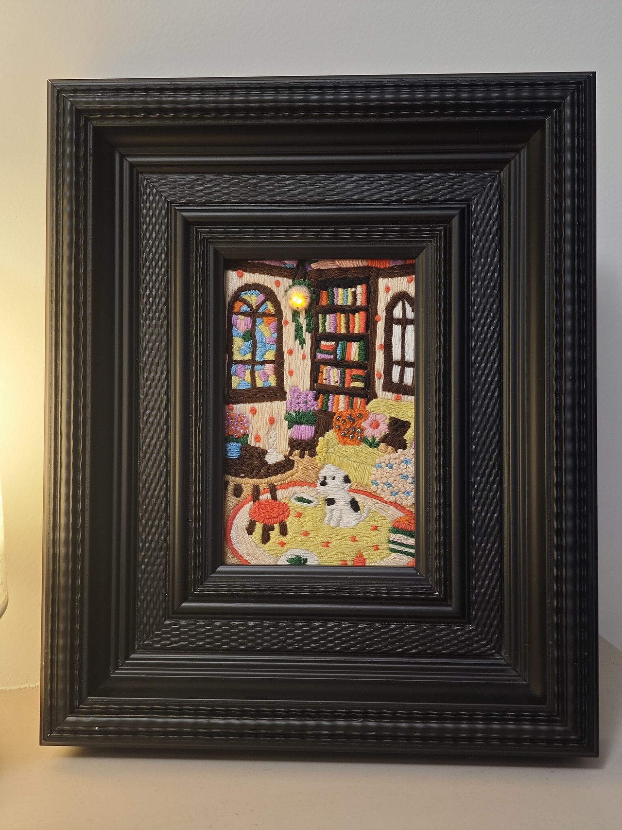 温馨的房间|刺绣作品