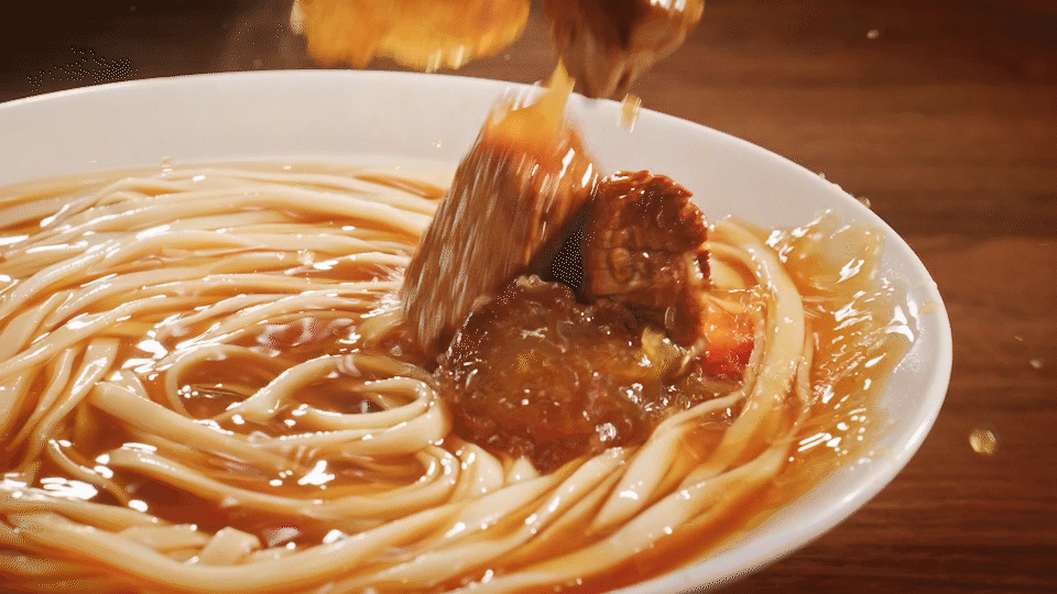 速达面馆 | 半筋半肉面 ✖ 众目摄影 |