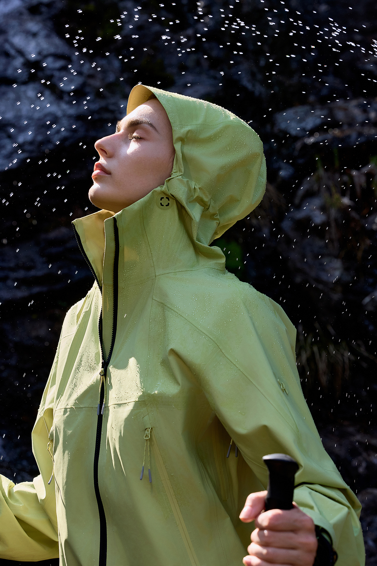 UA安德玛户外冲锋衣大片拍摄