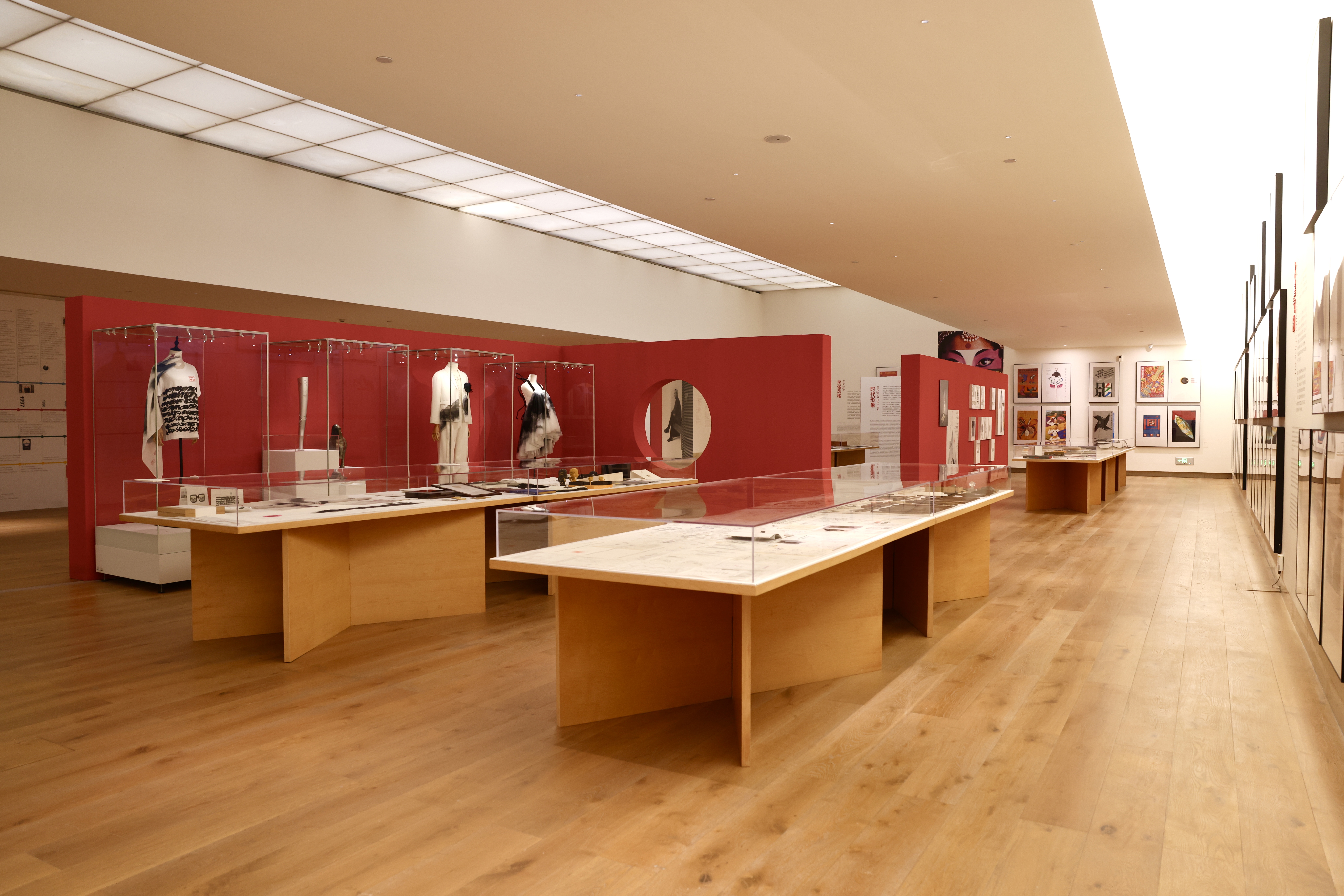 站酷资讯｜“中国精神：靳埭强创意六十年”展览开启