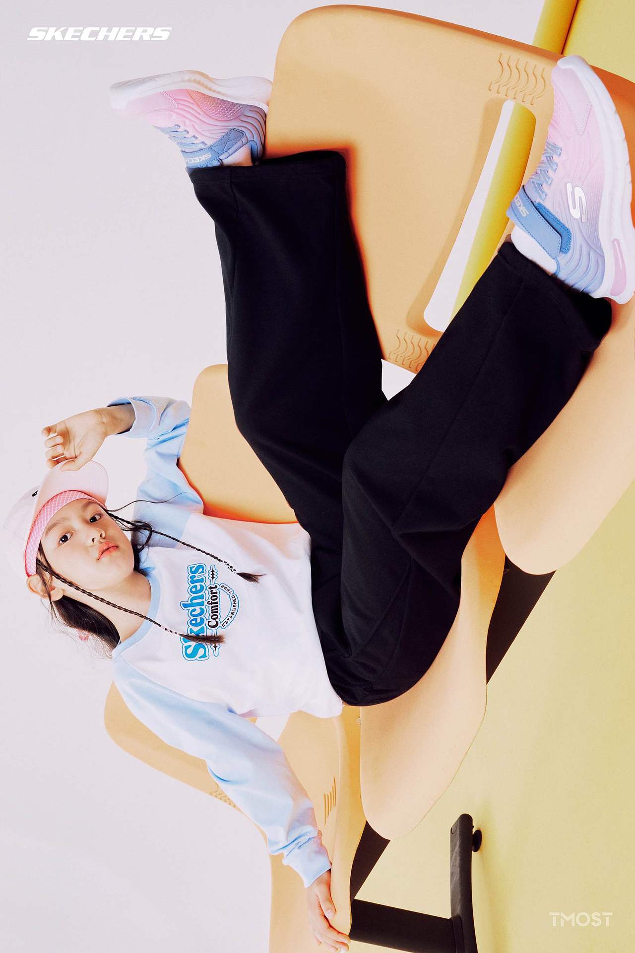 商业摄影|斯凯奇形象大片|童趣光影里的活力定格