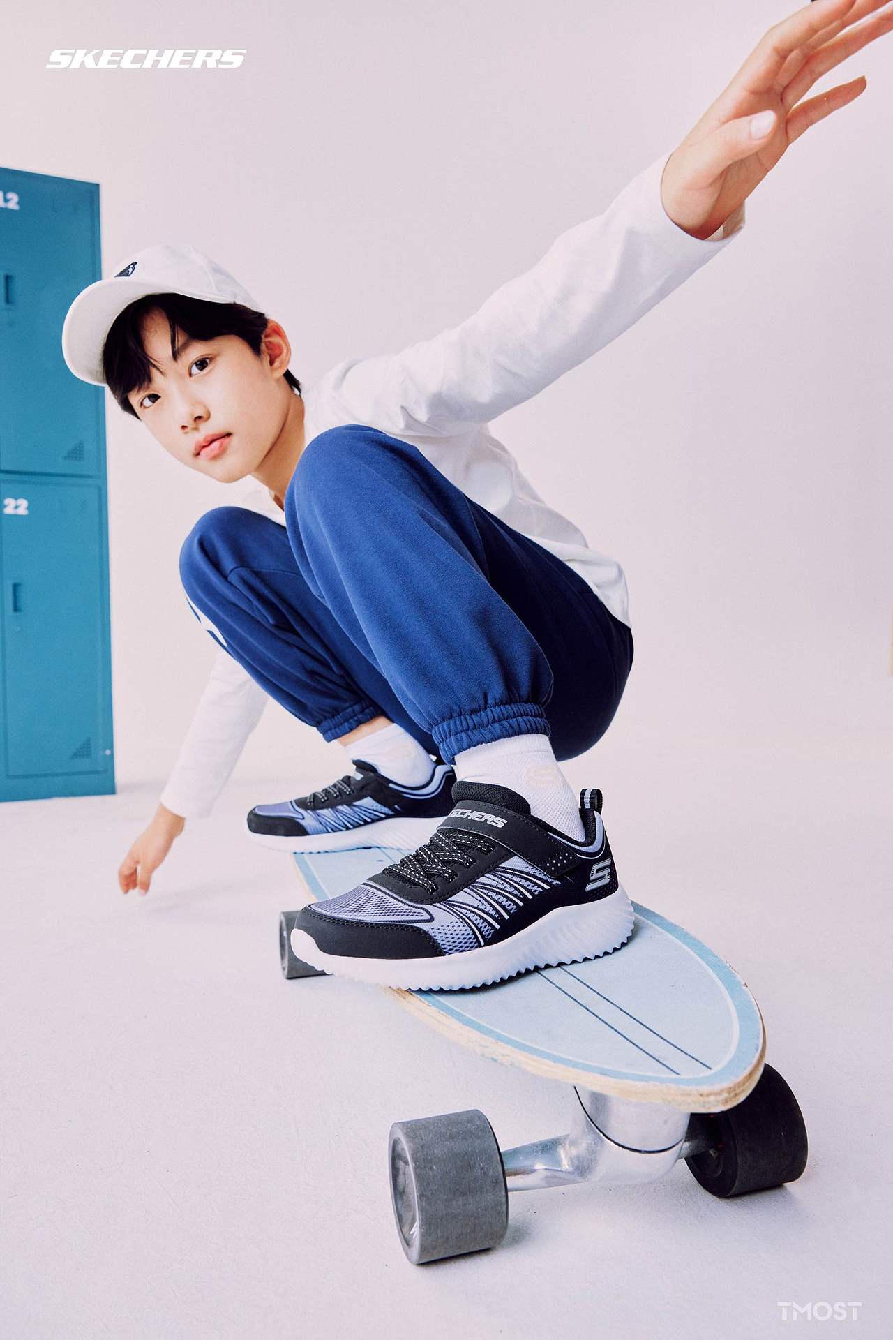 商业摄影|斯凯奇形象大片|童趣光影里的活力定格