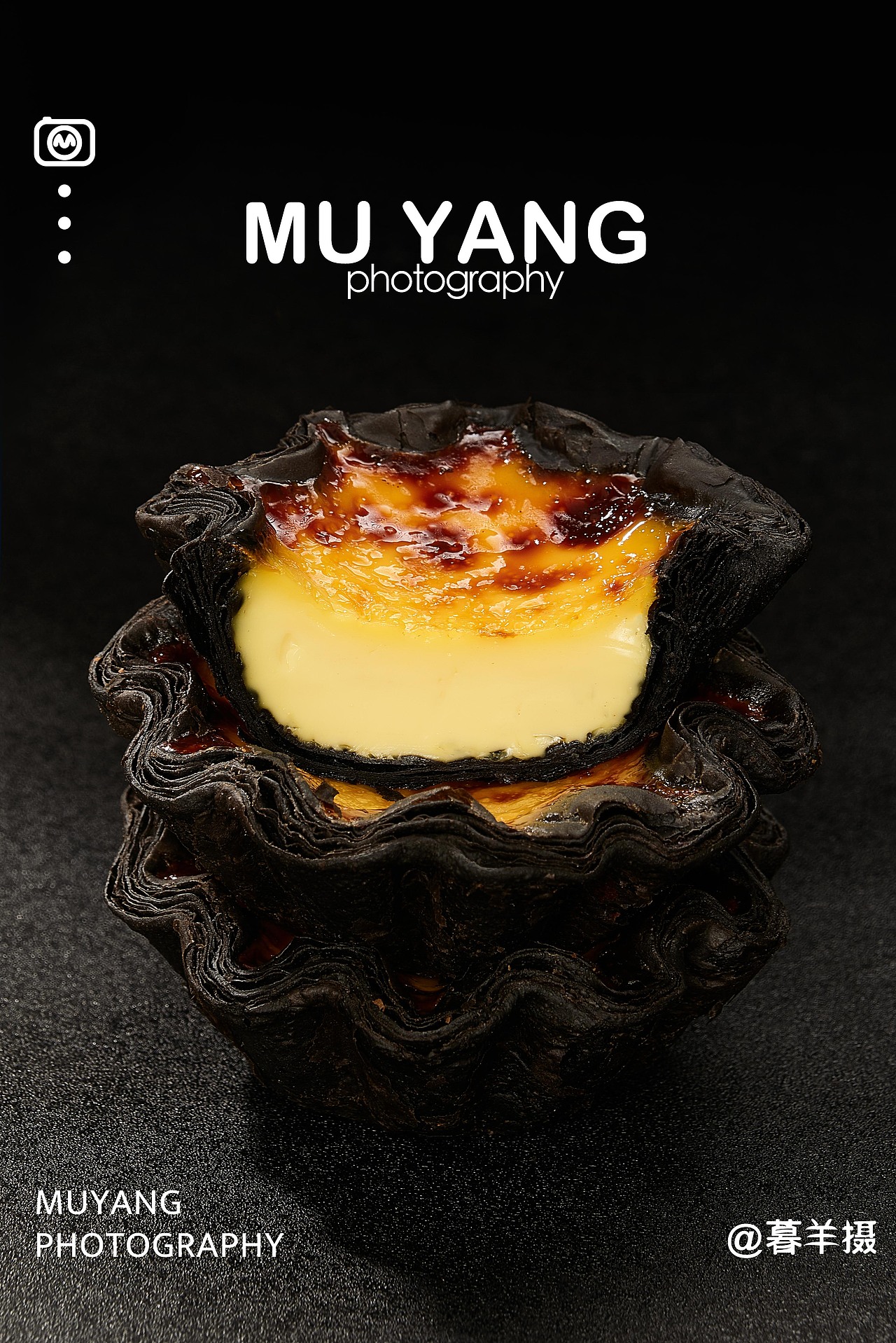 「格瑞思」黑金 蛋挞千层塔｜暮羊摄 烘焙拍摄（图ZMzkyNTU3MDQw） - 美食摄影 - 站酷设计师暮羊摄视觉原创素材 - 站酷ZCOOL