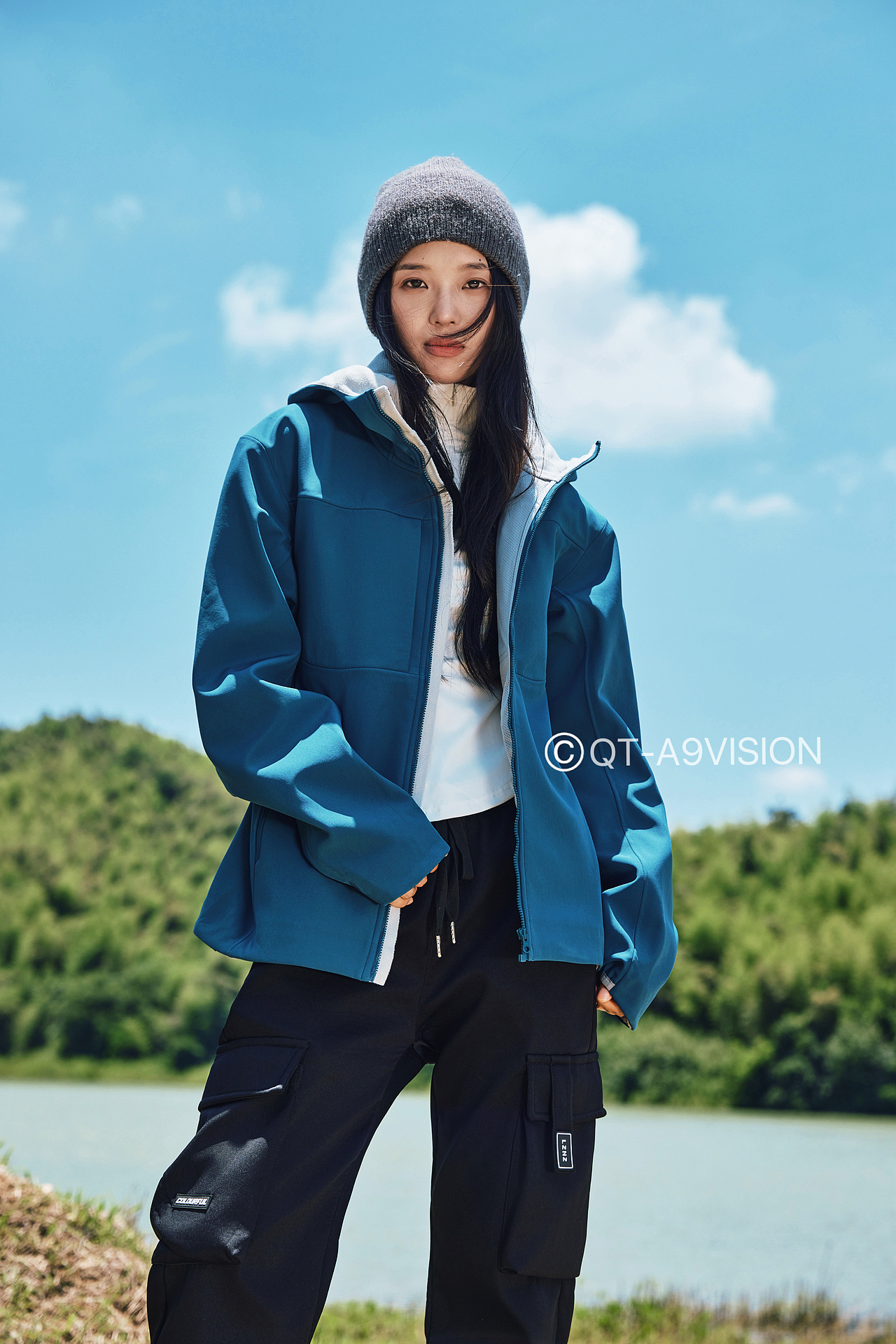 户外冲锋衣外套运动套装户外装备