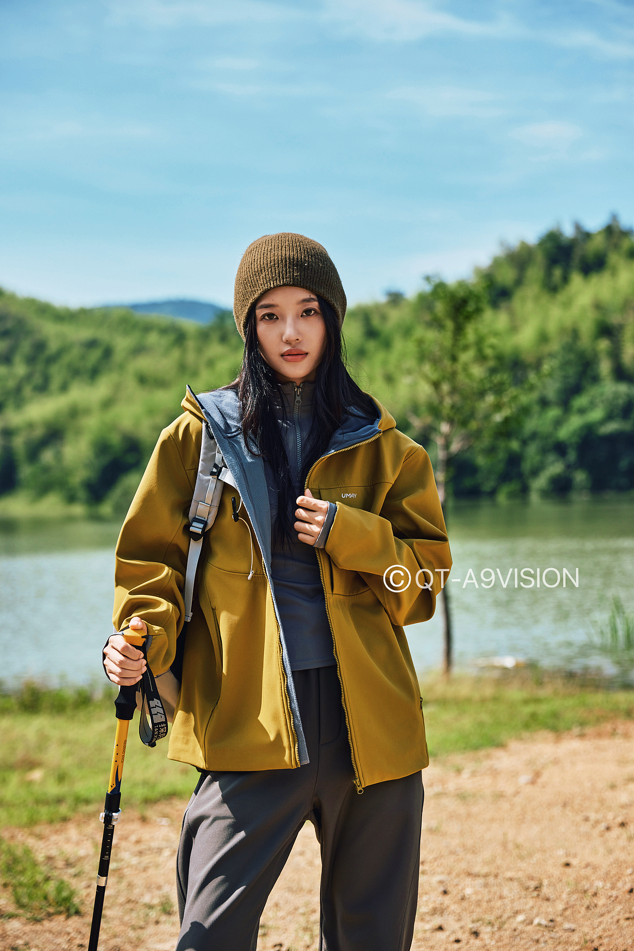 户外冲锋衣外套运动套装户外装备