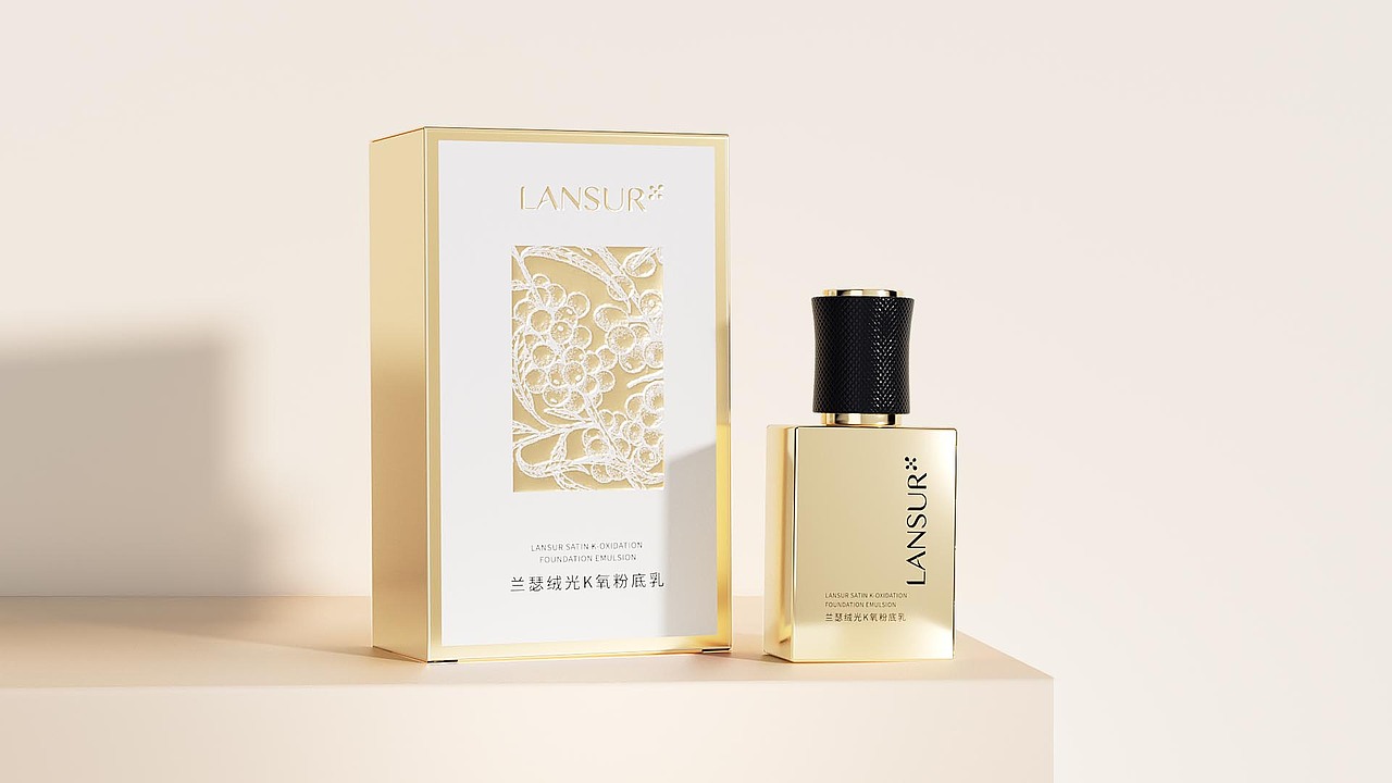 绒光K氧粉底乳套盒包装设计