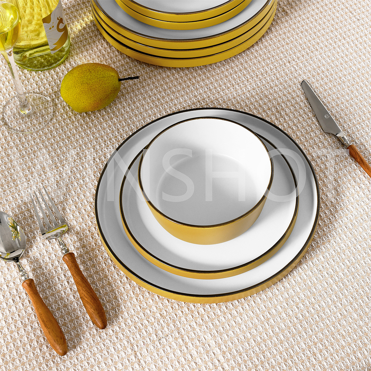 商业摄影:陶瓷餐具的肌理叙事