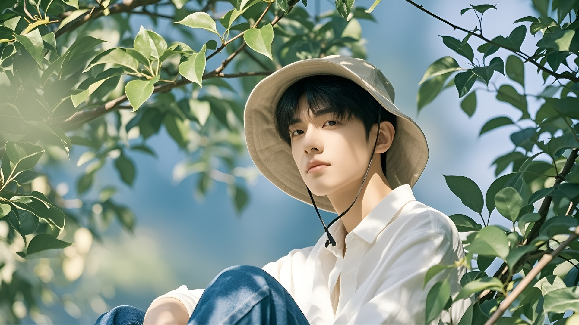 受够夏季脸油的男士快来看!2025年这些男士控油洗面奶陪你清爽一夏