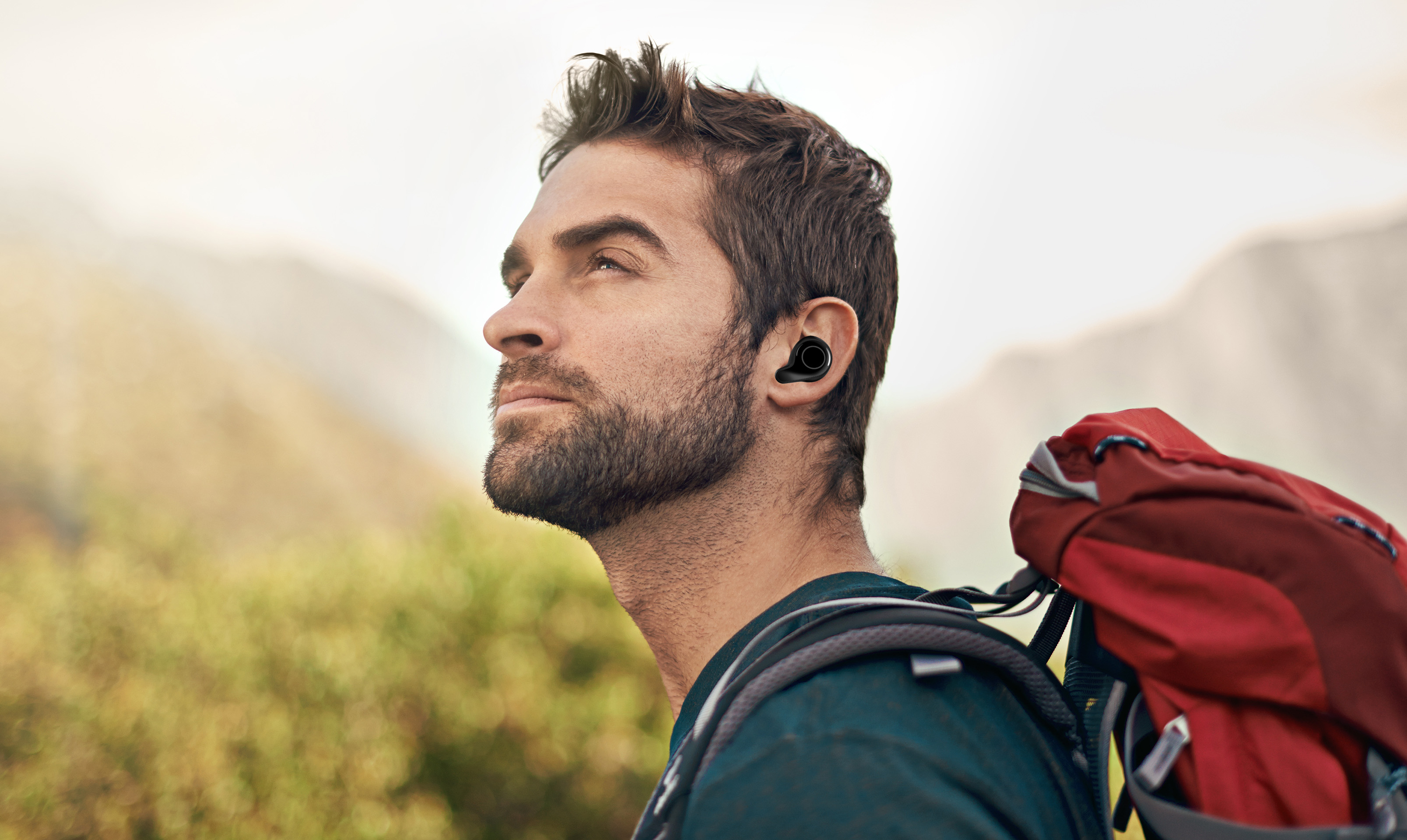 2025年蓝牙耳机发烧友指南：三款「独占性」旗舰横评与选购逻辑！