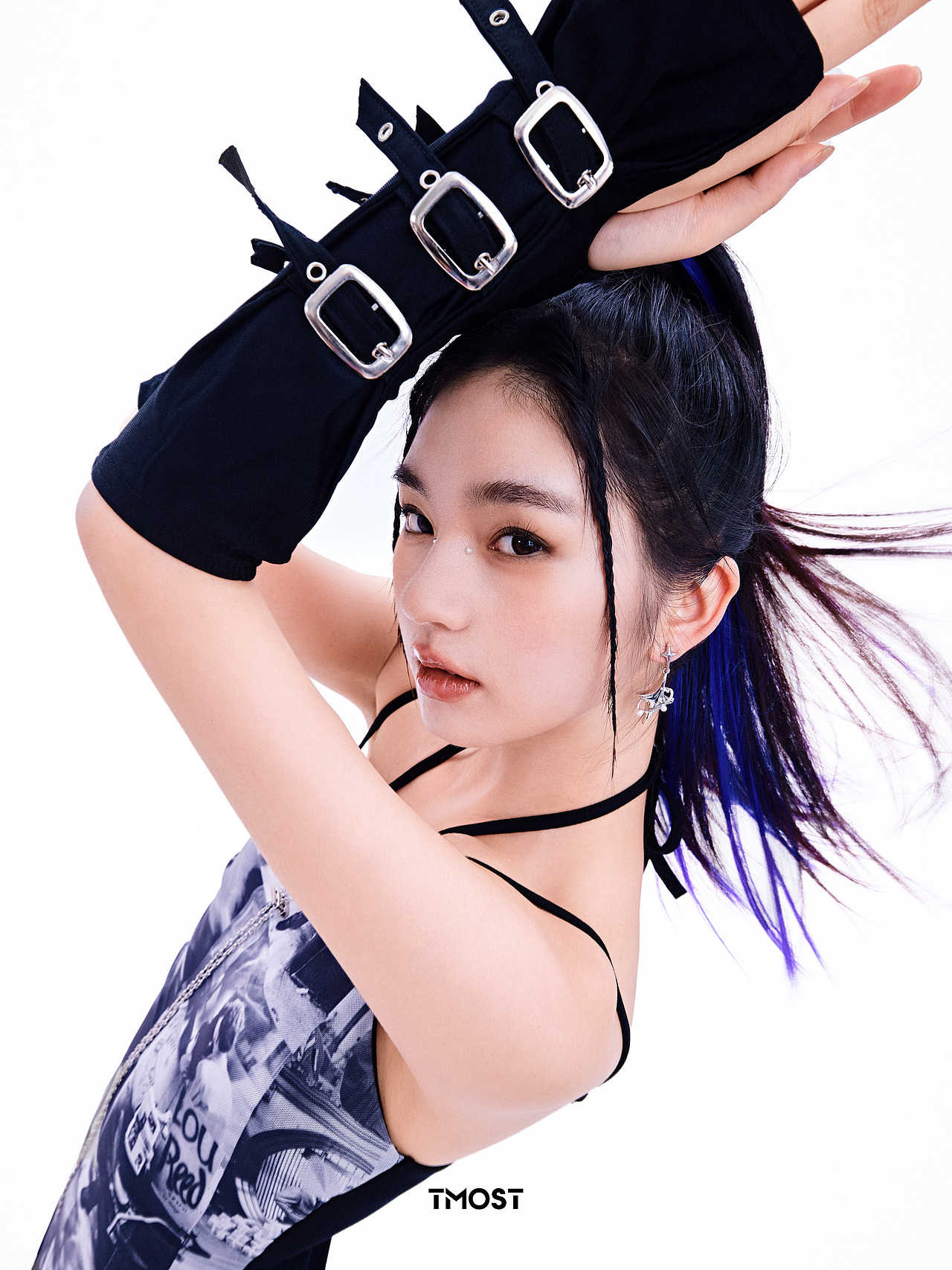 拍了一组鬼马少女lookbook