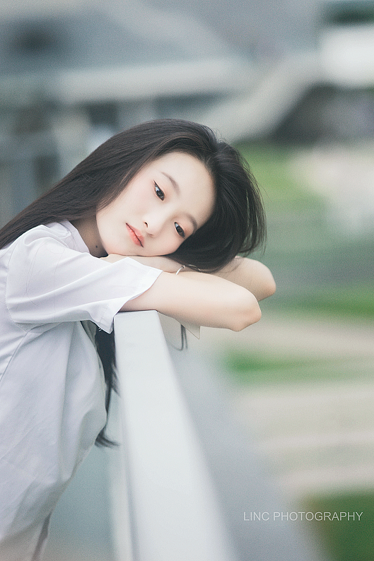 深大白月光（图ZMzkyODM5Mjgw） - 人像摄影 - 站酷设计师长夜听风原创素材 - 站酷ZCOOL