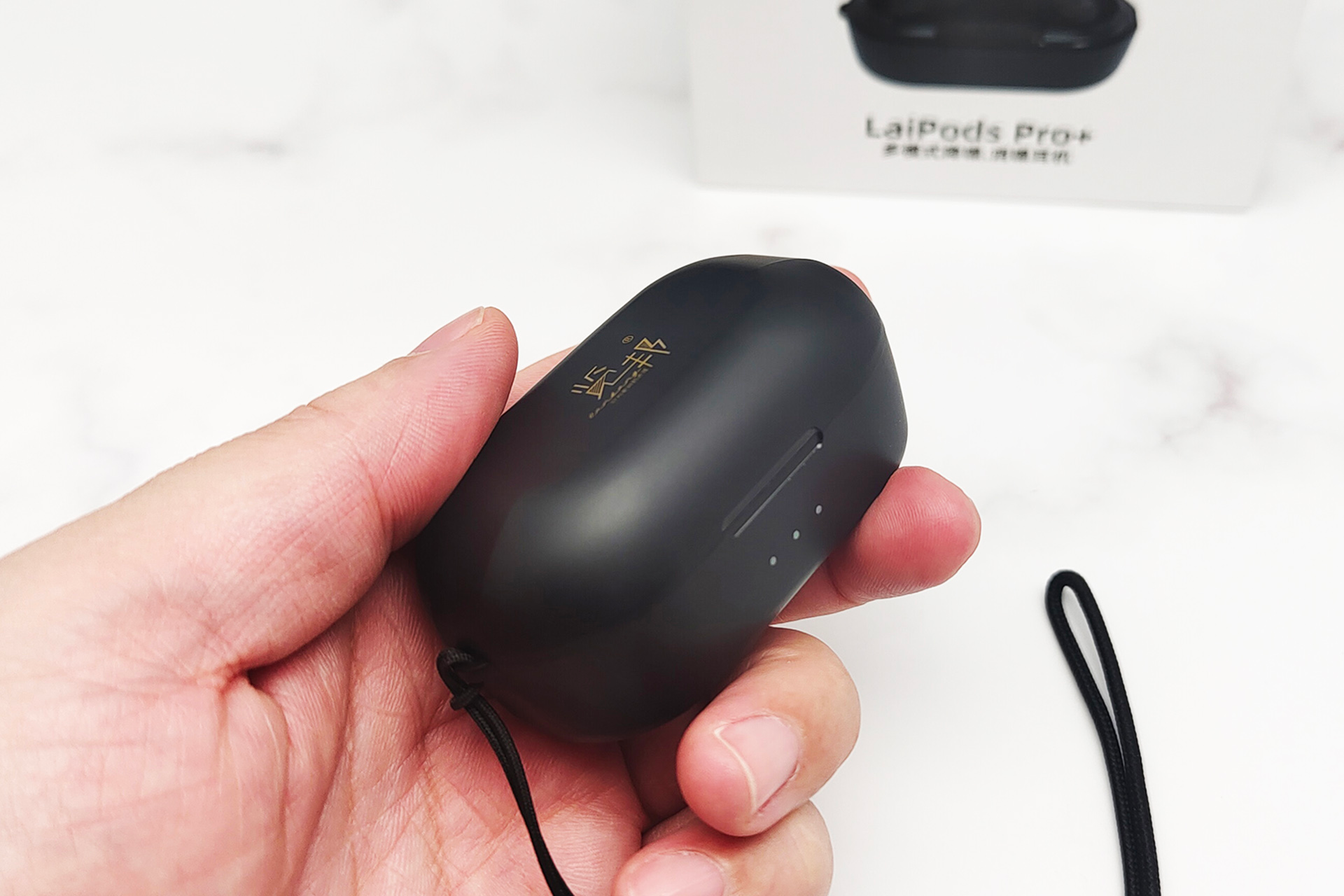 TWS宝藏耳机选购指南：不香算我输！这3款闭眼入不踩雷（非广告）