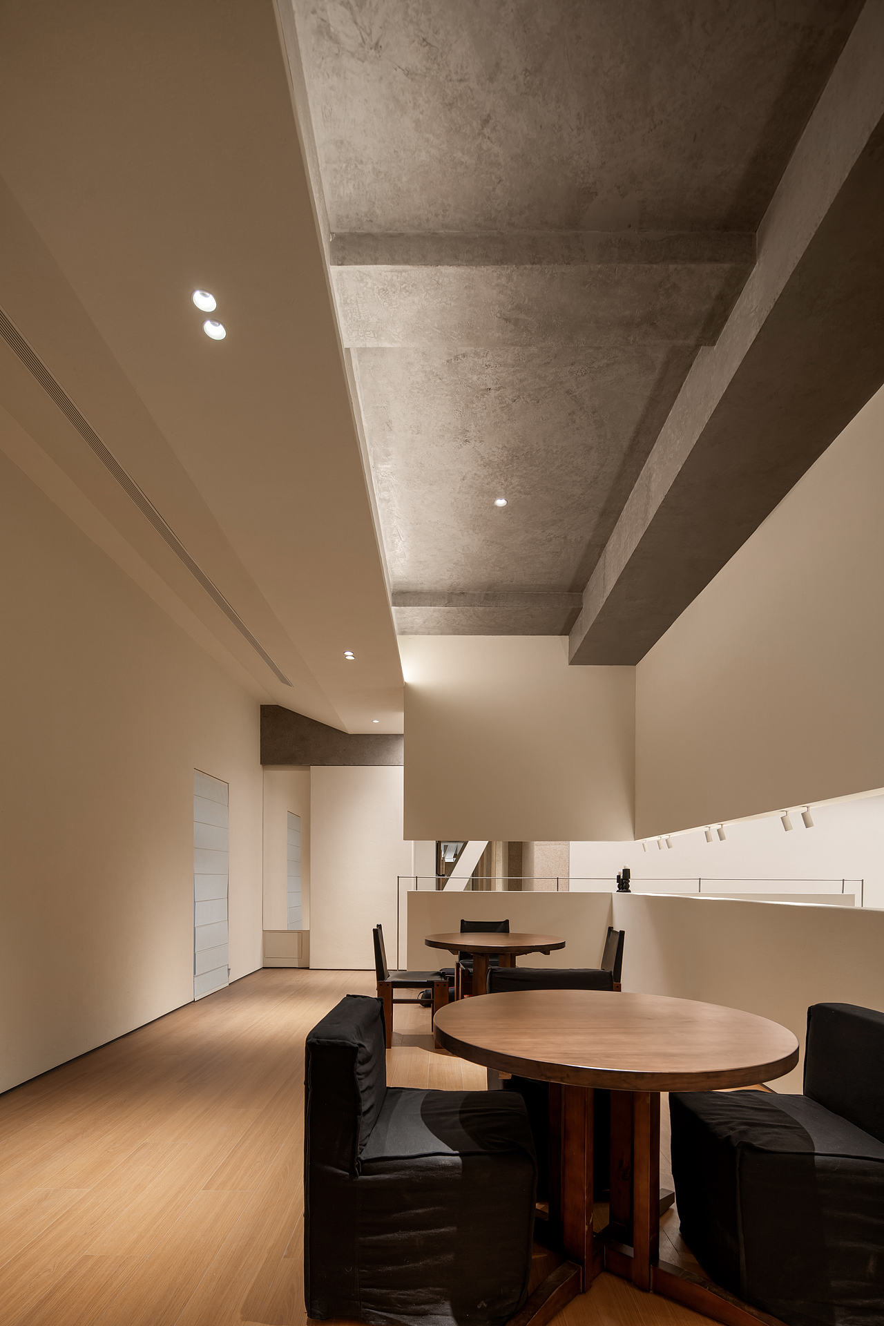 JIXU STUDIO|MOOTHAN. DESIGN