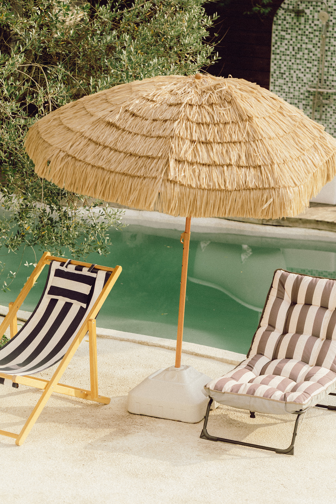 洒满阳光的小院