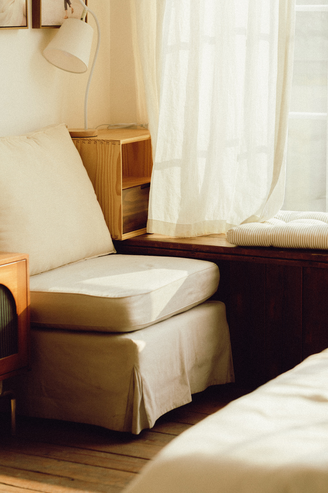 洒满阳光的小院