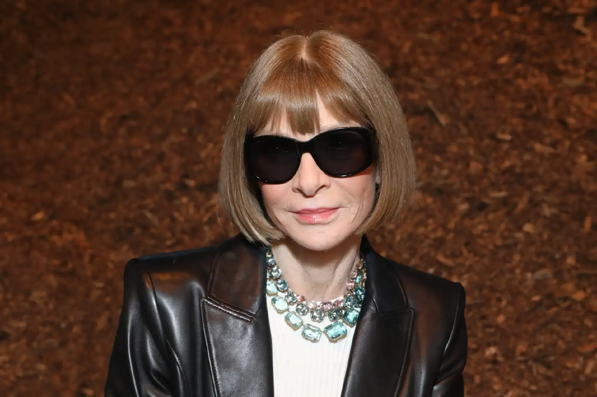 Anna Wintour正式离任《Vogue》主编/Prada陷文化挪用风波/Tokyo TDC 2024-2025 开幕（图ZMTUxNDExMDQ=） - 资讯 - 站酷设计师站酷资讯原创素材 - 站酷ZCOOL