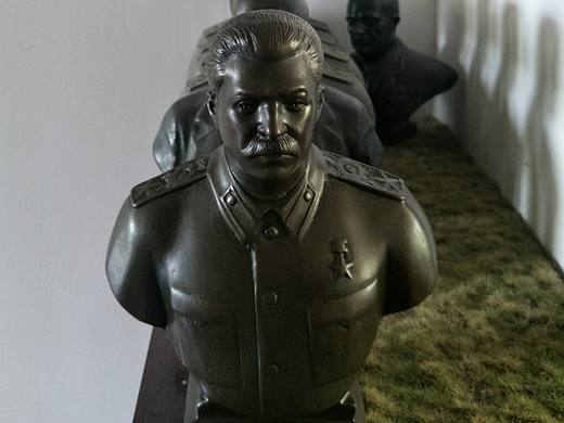 钢铁洪流斯大林像列宁像斯大林在位时间最长赫鲁晓夫像