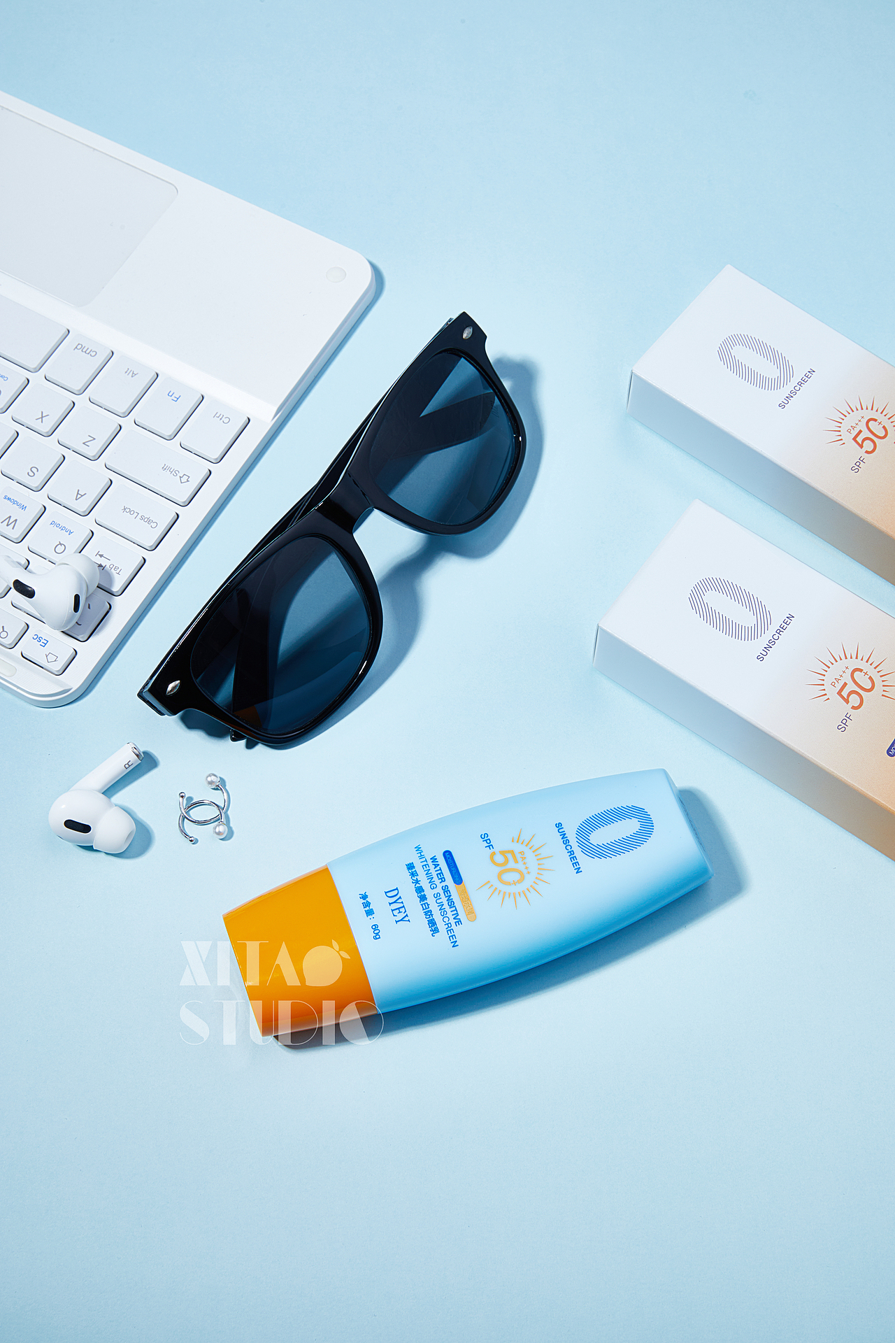 防晒霜练习（图ZMzkzMTQxOTEy） - 产品摄影 - 站酷设计师蟹的盒籽原创素材 - 站酷ZCOOL