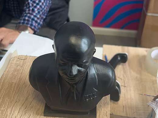 尼基塔·谢尔盖耶维奇·赫鲁晓夫铸铁像