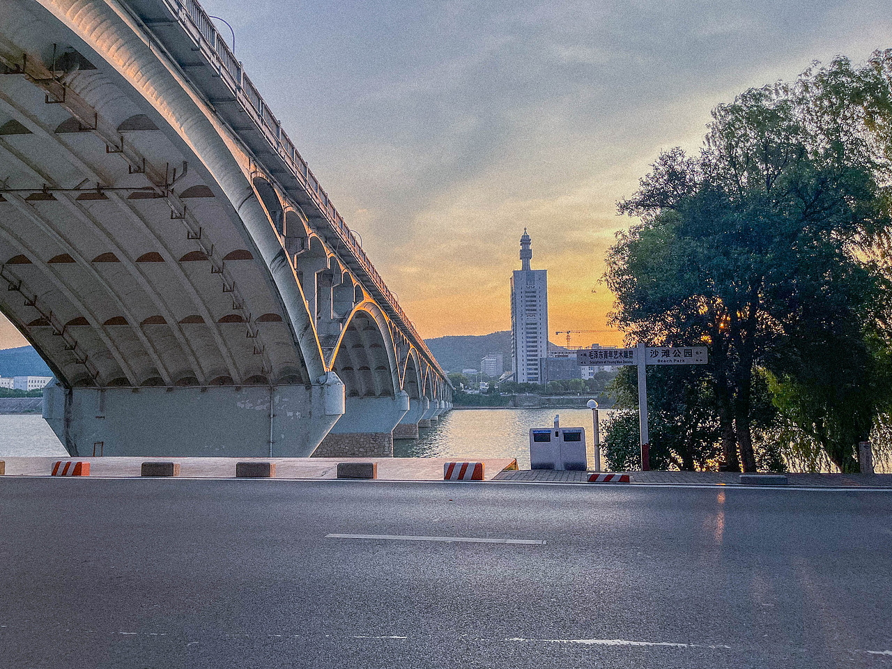 2023年7月外出-第一天长沙行（图ZMzkzMTY0MDk2） - 风光摄影 - 站酷设计师Krystal馨原创素材 - 站酷ZCOOL