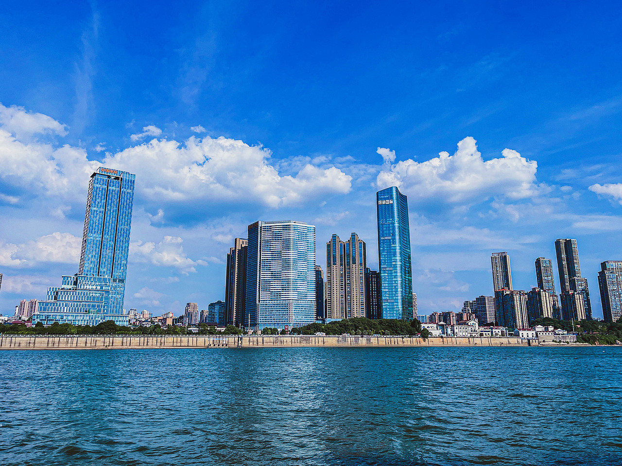 2023年7月外出-第一天长沙行（图ZMzkzMTY0MDc2） - 风光摄影 - 站酷设计师Krystal馨原创素材 - 站酷ZCOOL