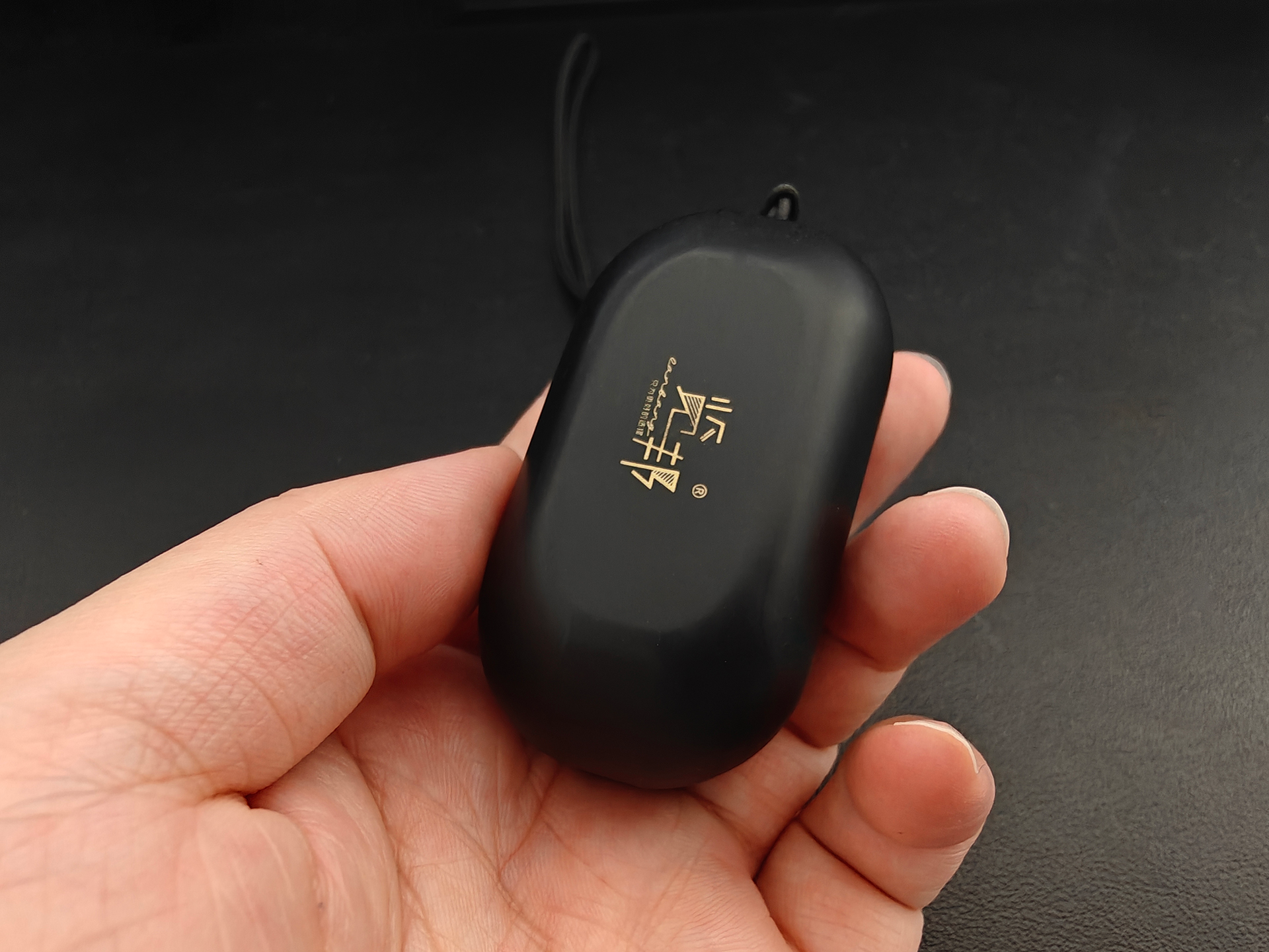 以前的歌都白听了：换这款蓝牙耳机后，HiFi音质惊艳到起鸡皮疙瘩（图ZMTUxNDQ2MzY=） - 观点 - 站酷设计师擎天创界原创素材 - 站酷ZCOOL